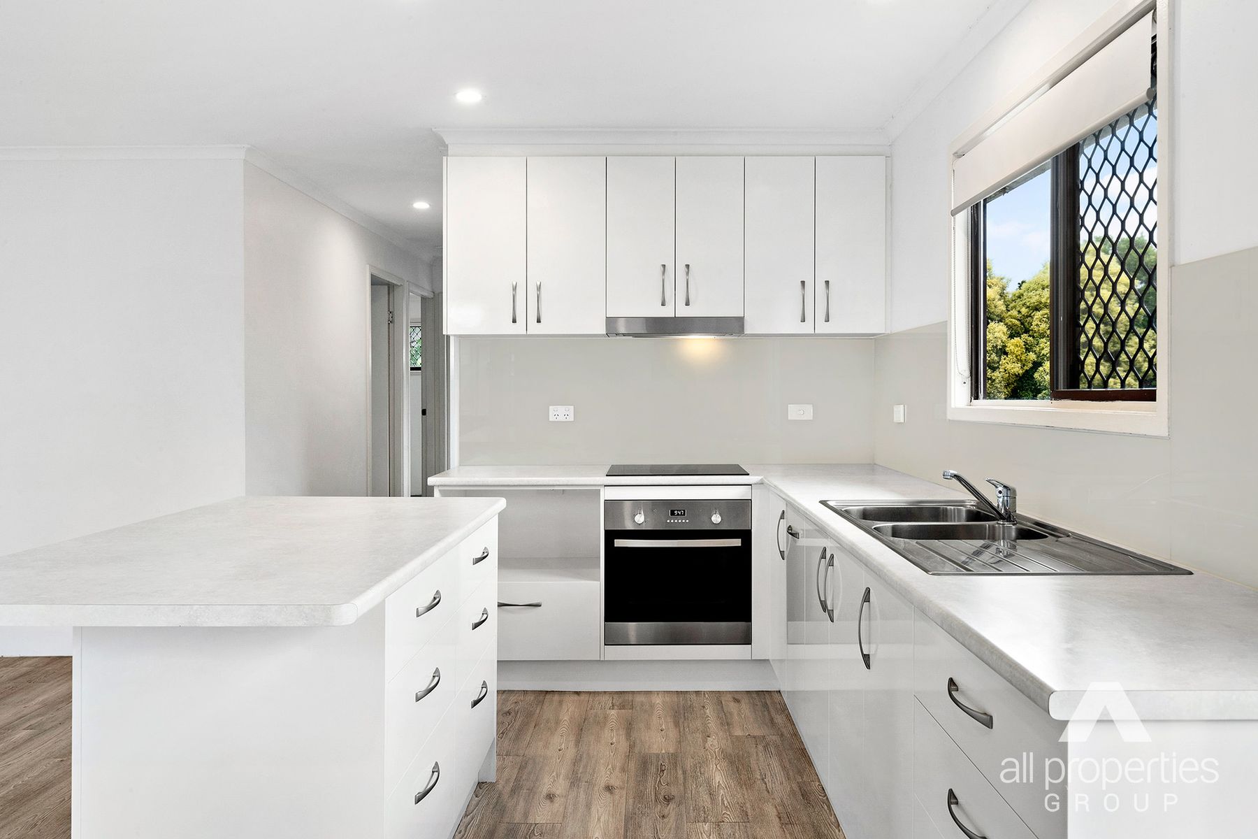 13 Glendale Street, Marsden, QLD 4132, Marsden - Thumbnail 3