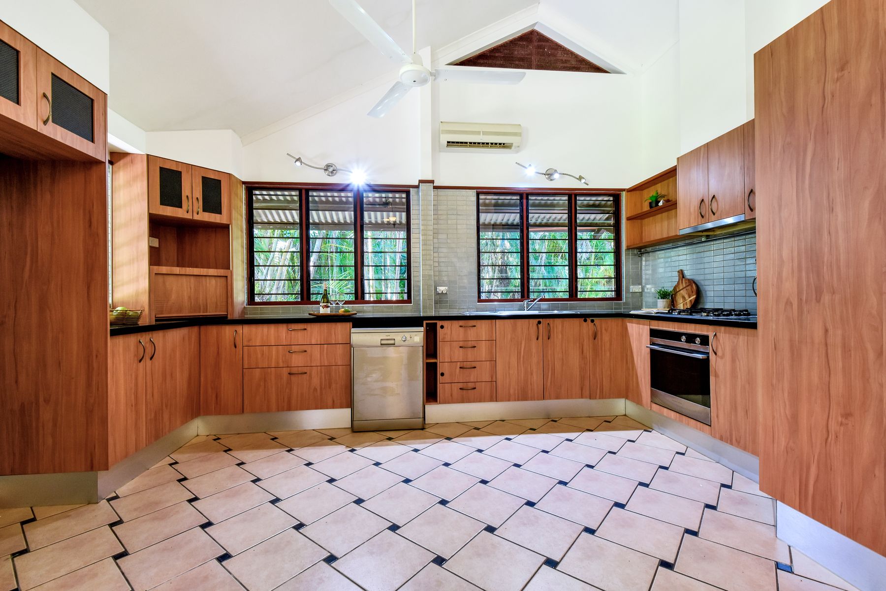 30 Bronzewing Avenue, Howard Springs NT 0835, Howard Springs - Thumbnail 3