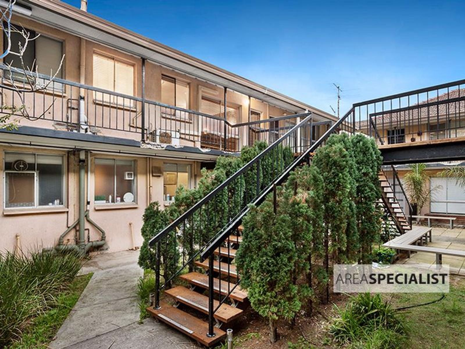 10/34, Aspendale - Thumbnail 8