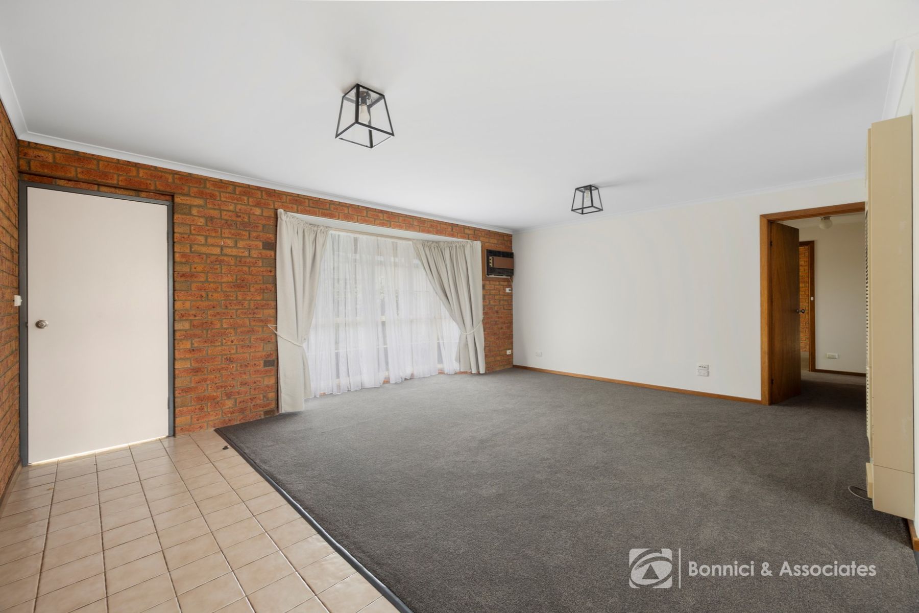 2/74 Wigg Street, Wodonga VIC 3690, Wodonga - Thumbnail 2