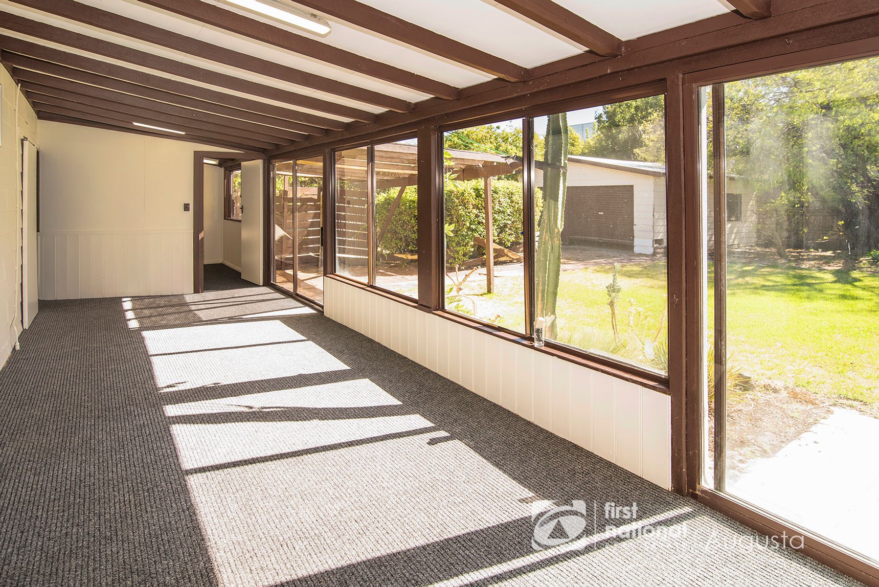 131 Gifford  Road, Dunsborough WA 6281, Dunsborough - Thumbnail 6