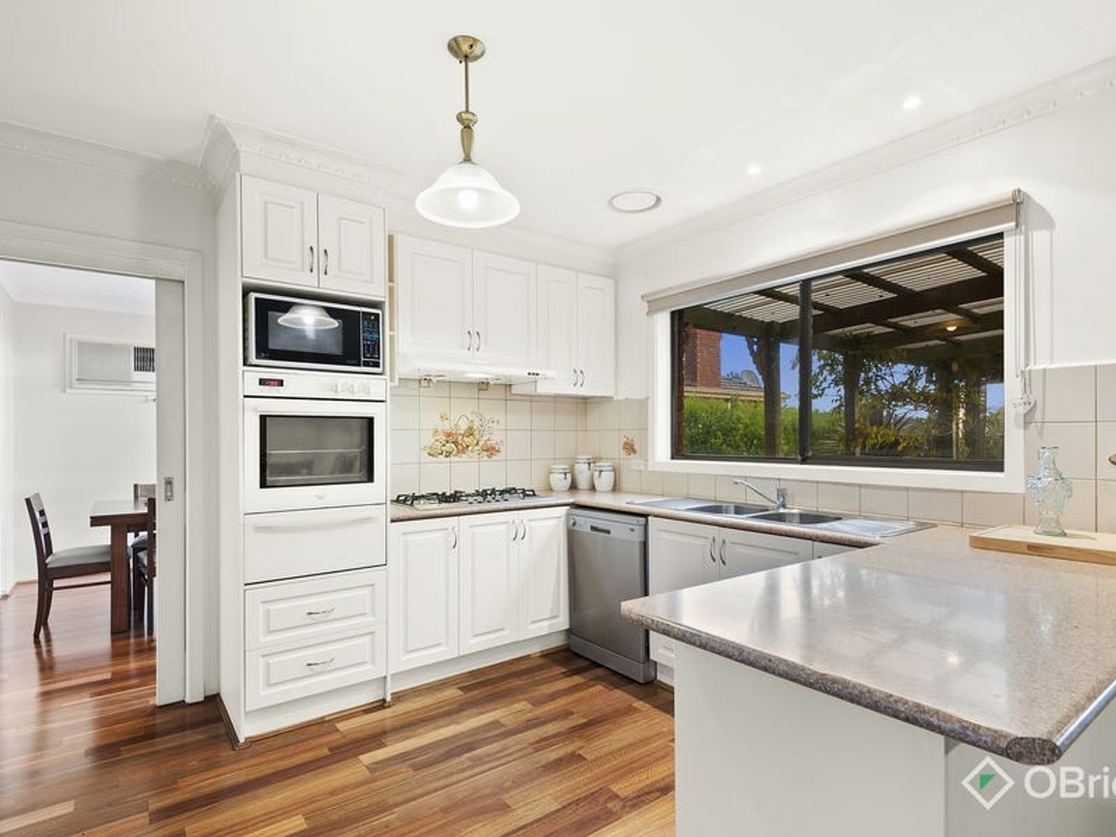 7 Gore Rise, Endeavour Hills, VIC 3802, Endeavour Hills - Thumbnail 3