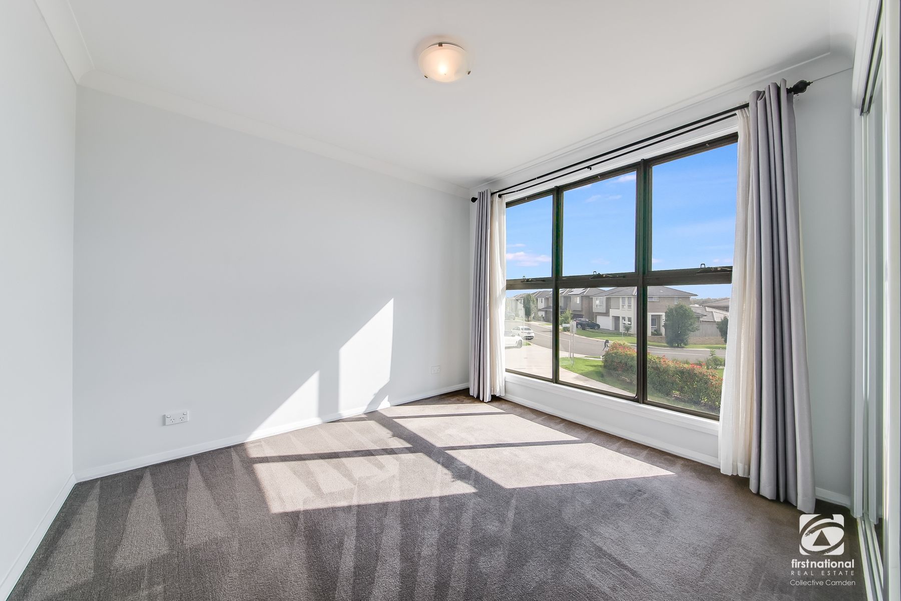 7 Searle Way, Oran Park NSW 2570, Oran Park - Thumbnail 3
