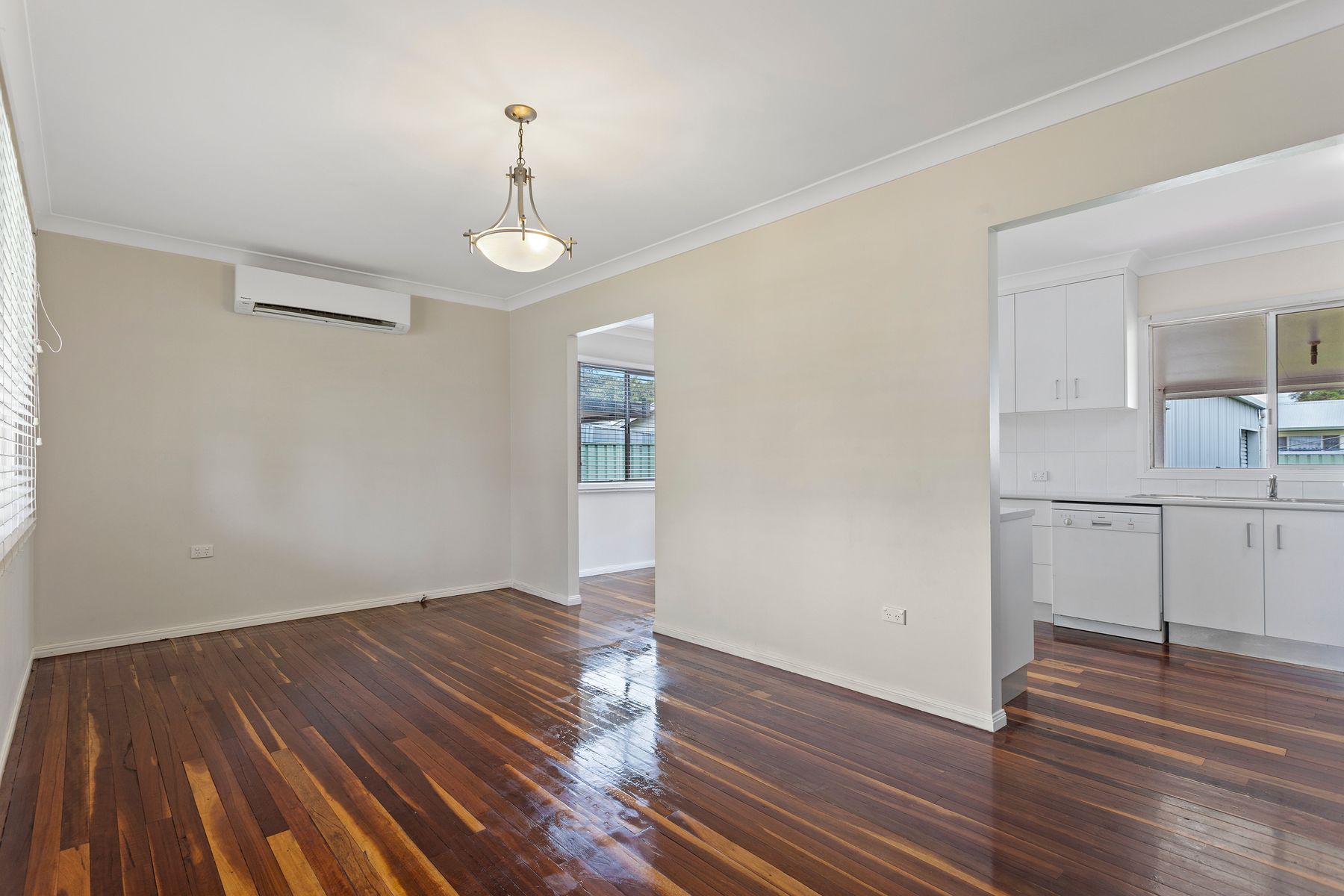 21 Leawarra Street, Wilsonton QLD 4350, Wilsonton - Thumbnail 3
