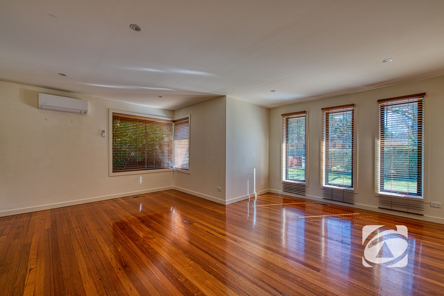 4 Manuka Road, Berwick VIC 3806, Berwick - Thumbnail 3