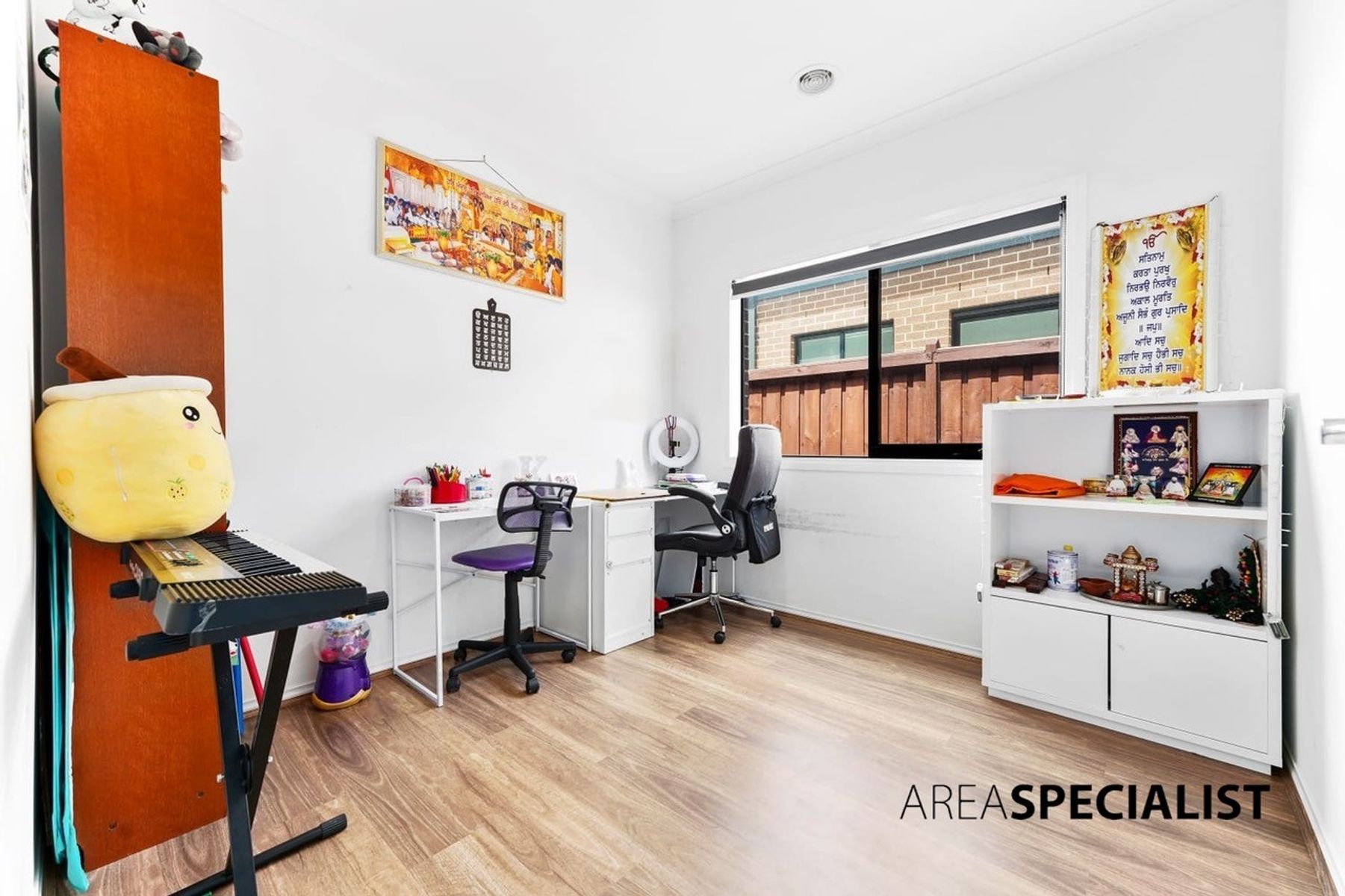 40 Bernardins Street, Clyde North, VIC 3978, Clyde North - Thumbnail 6