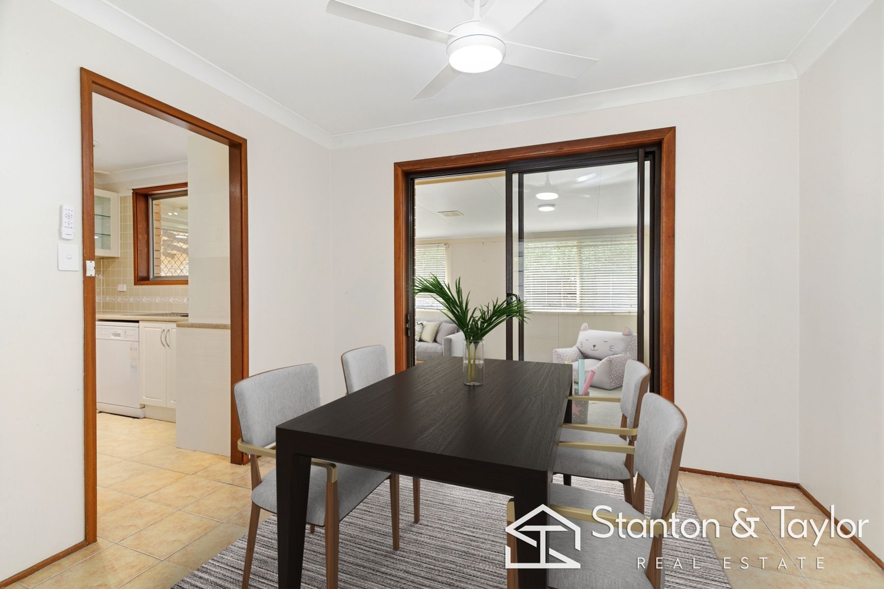 3 Government House Drive, Emu Plains - Thumbnail 4