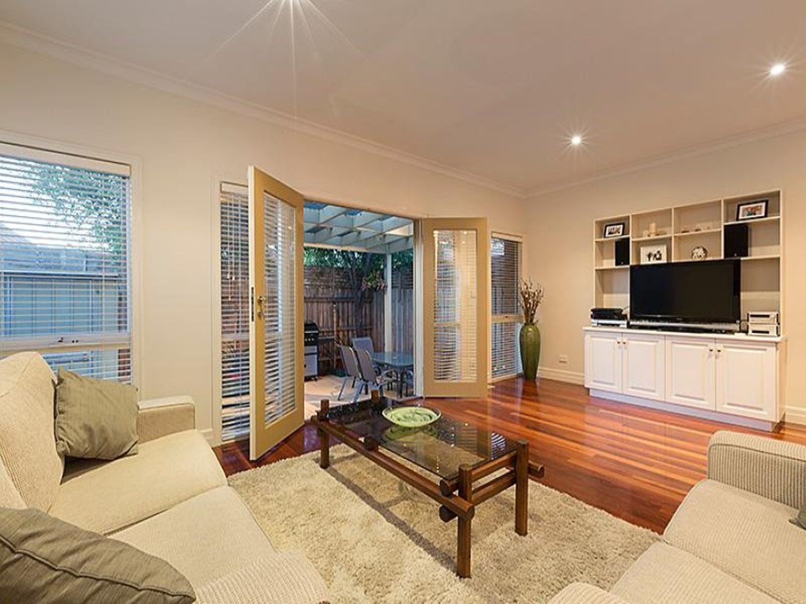 22 Elliott Street, Ascot Vale - Thumbnail 4