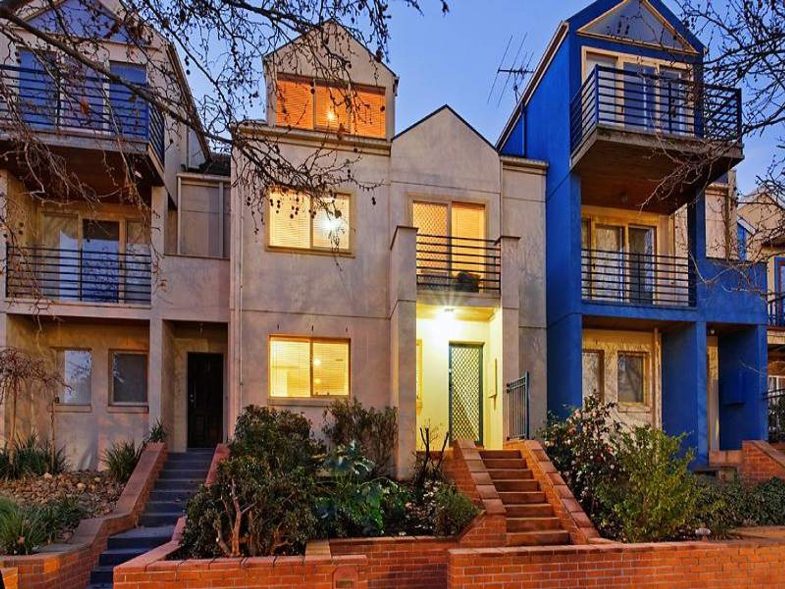 132A Kensington Road, Kensington - Thumbnail 2