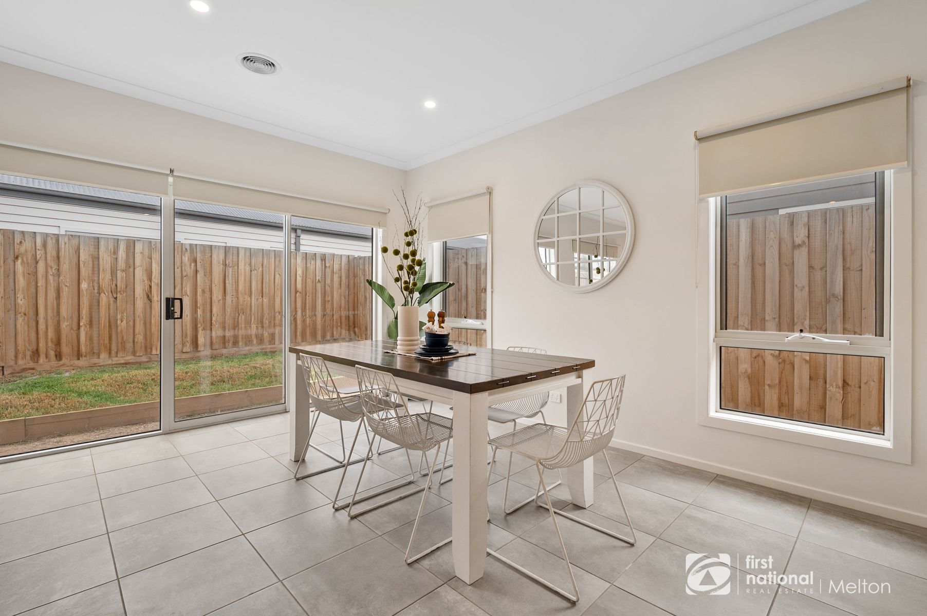 16 CROWLANDS CIRCUIT, Eynesbury VIC 3338, Eynesbury - Thumbnail 5