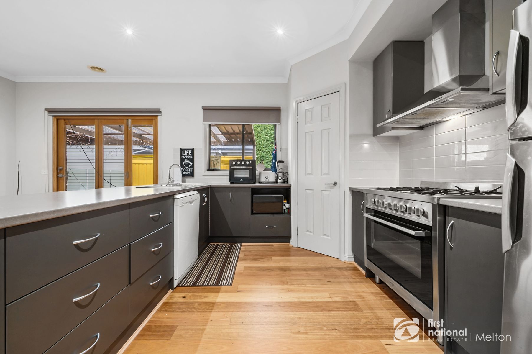 35 Bendigo Drive, Eynesbury VIC 3338, Eynesbury - Thumbnail 8