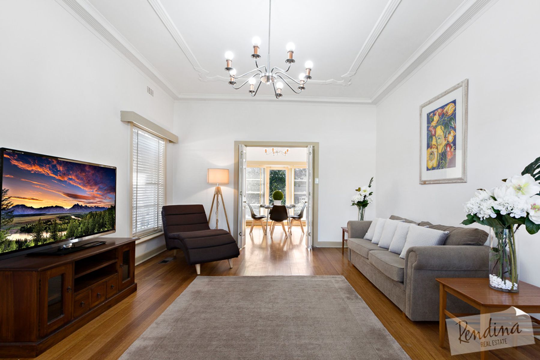 118 Woodland Street, Strathmore - Thumbnail 4