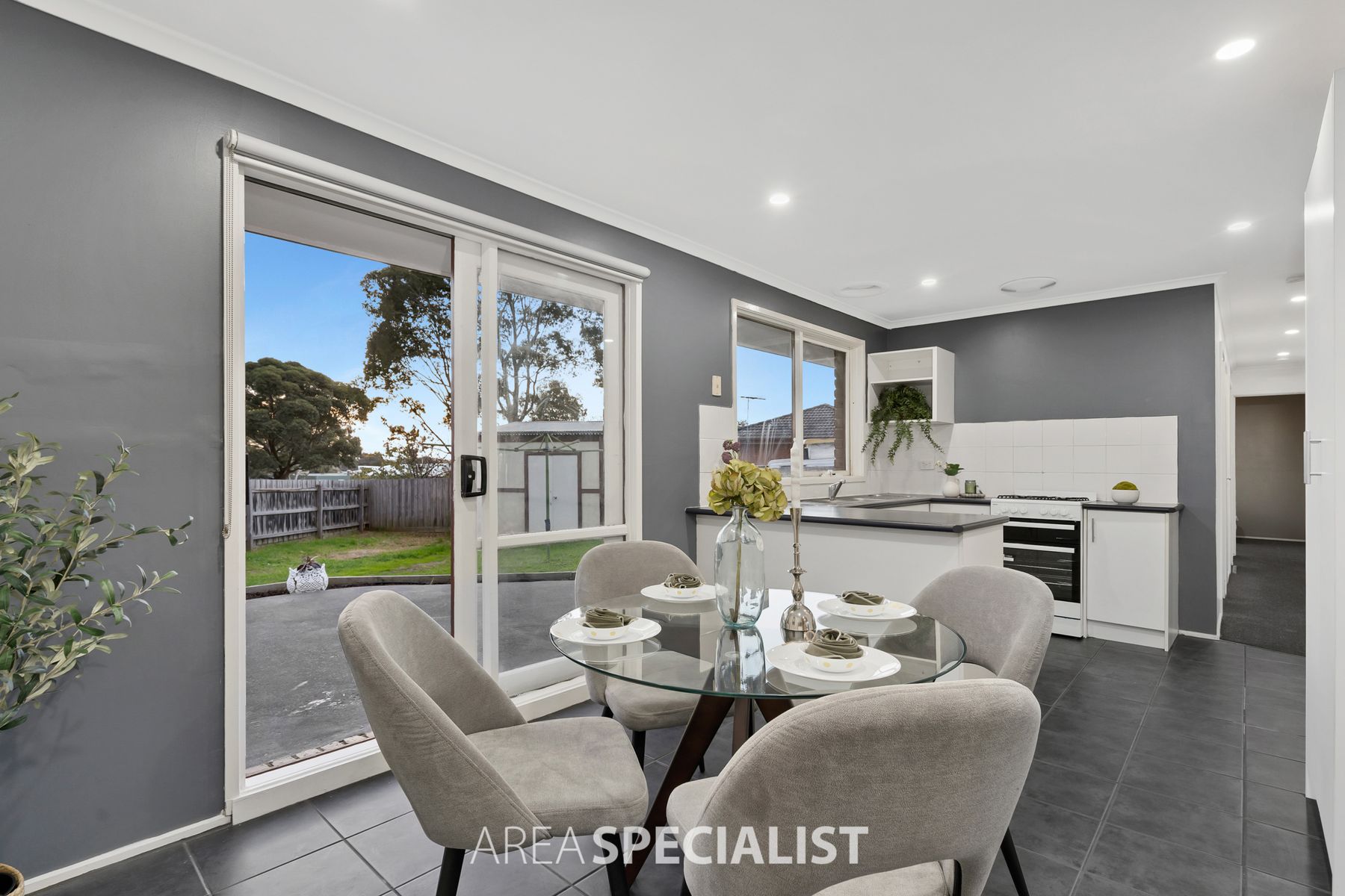 13 Kerrison Drive, Hampton Park, Hampton Park - Thumbnail 6