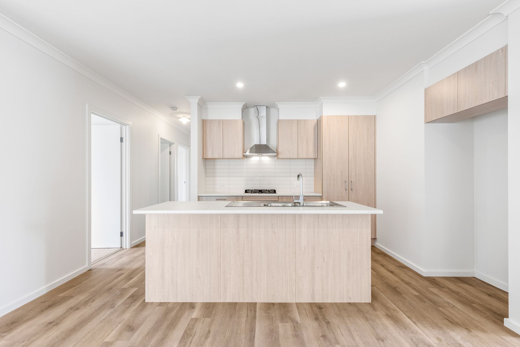 6 Bell Street, Ironbark VIC 3550, Ironbark - Thumbnail 2