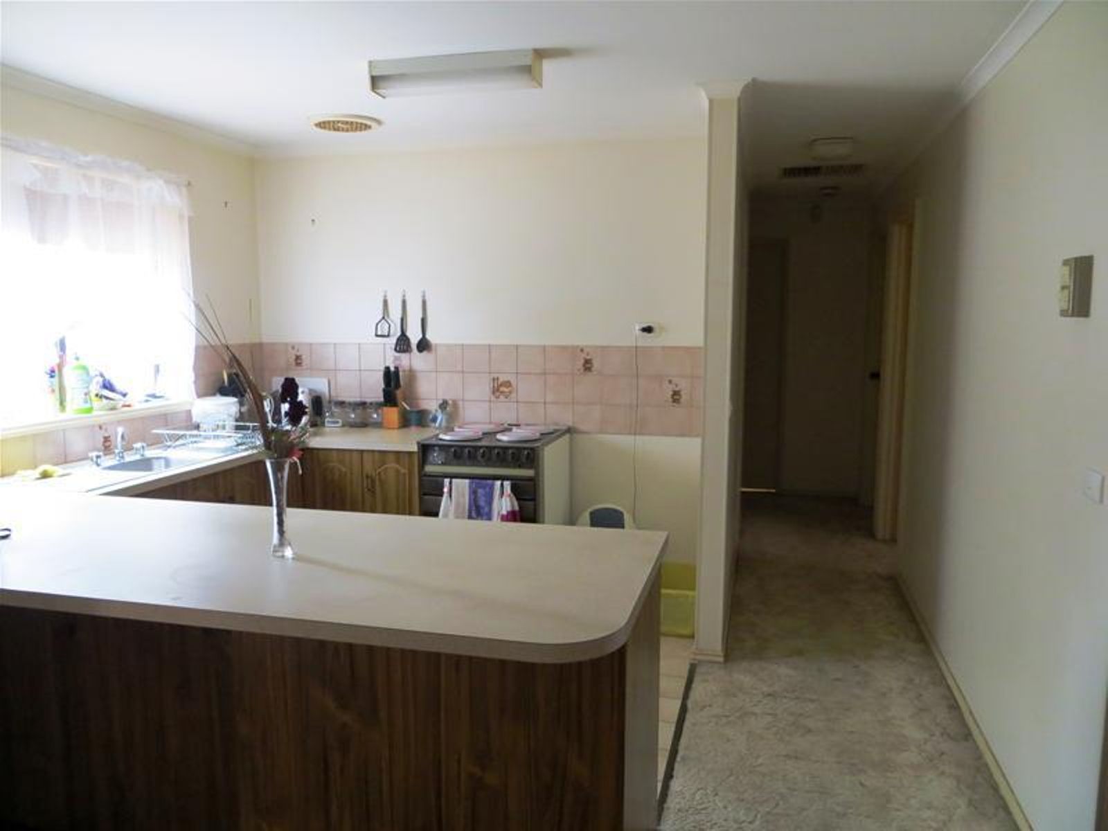 2/398 Eleventh Street, Mildura - Thumbnail 2