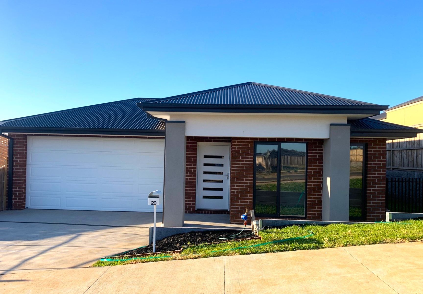 20 Toland Avenue, Warragul VIC 3820, Warragul - Thumbnail 2