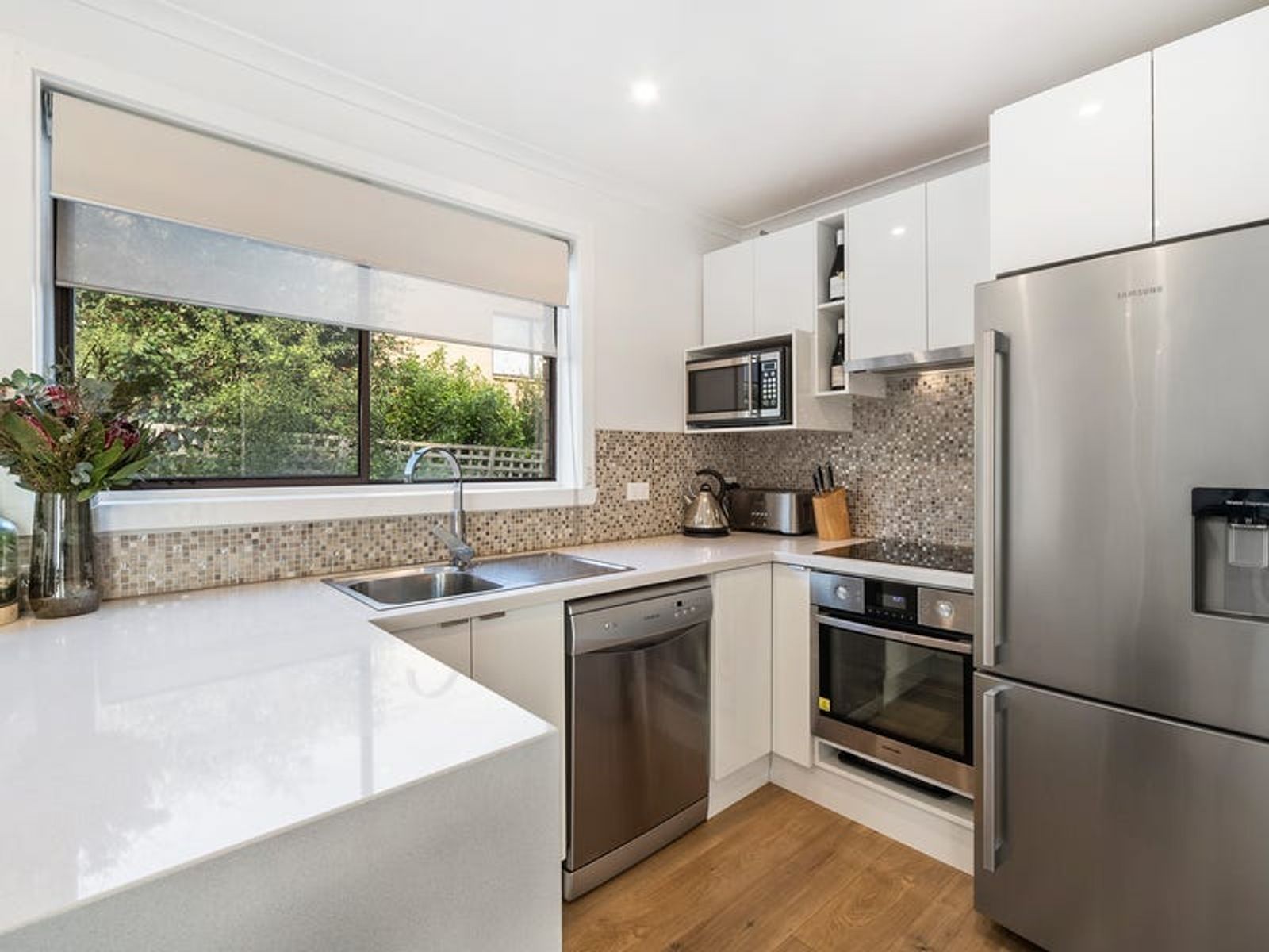 8/28 Lucerne Avenue, Mornington, VIC 3931, Mornington - Thumbnail 2