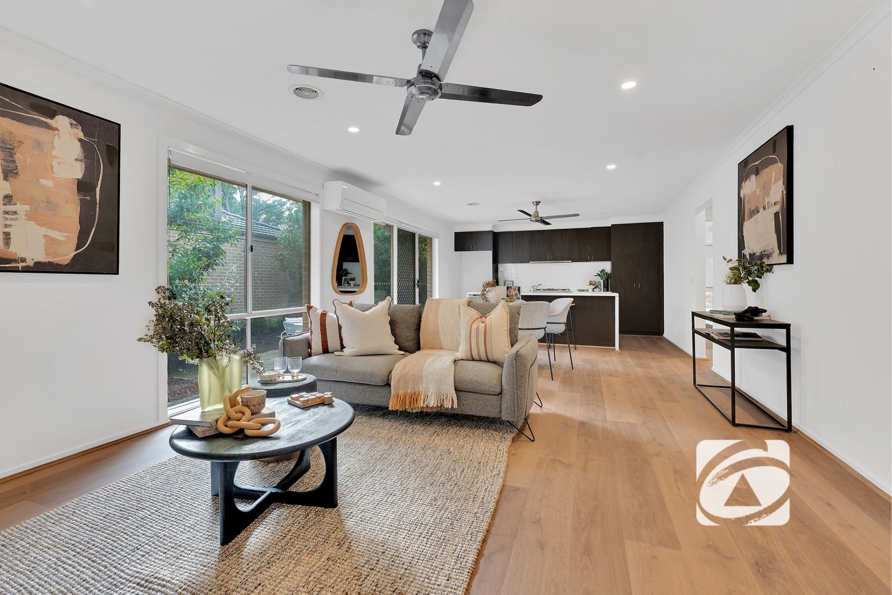 4/55-57 Strathavan Drive, Berwick VIC 3806, Berwick - Thumbnail 2