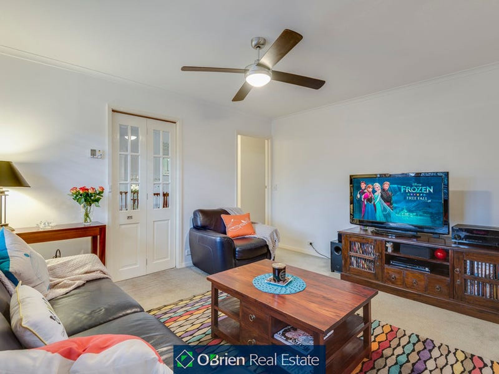 92 James Cook Drive, Endeavour Hills, VIC 3802, Endeavour Hills - Thumbnail 3
