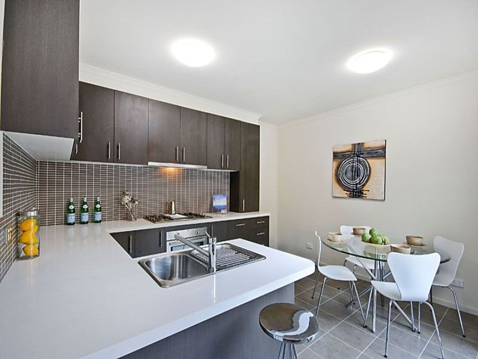 23 Neale Street, Kensington - Thumbnail 3