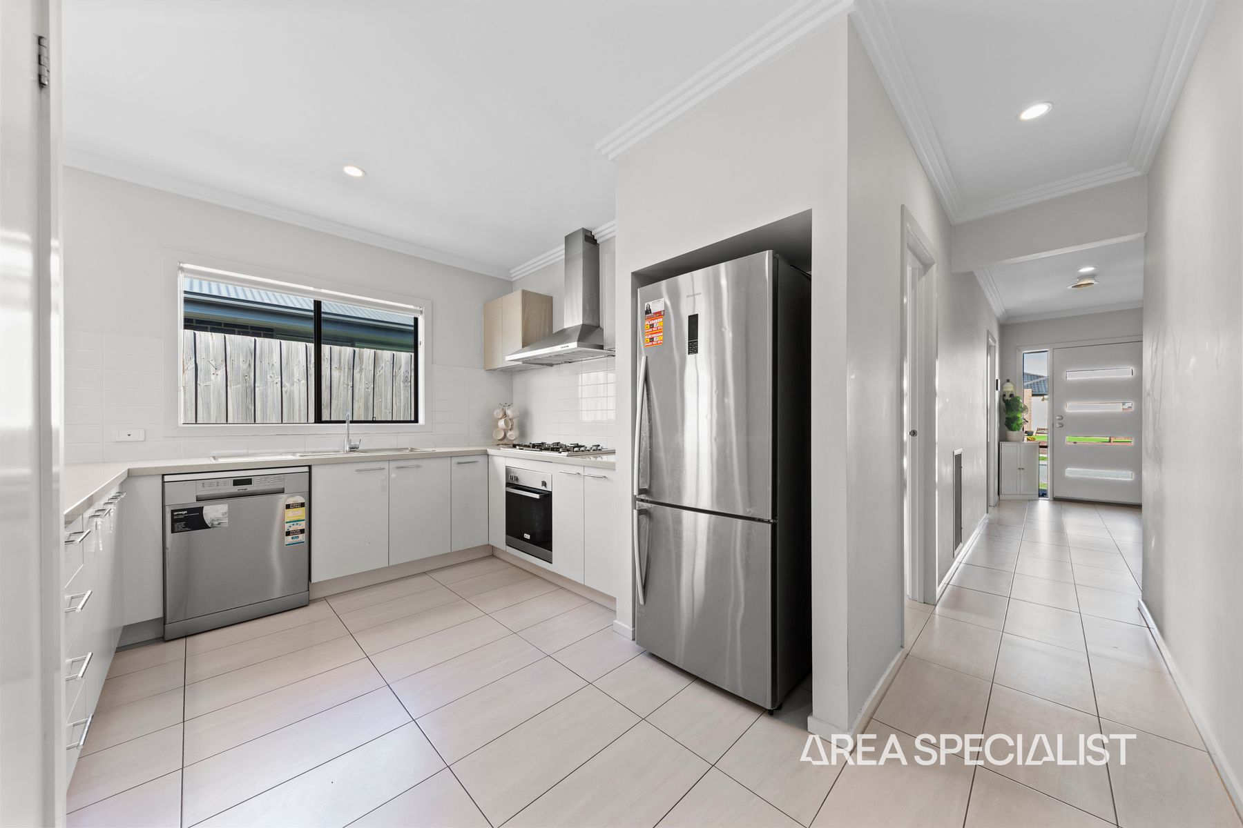 5 Spinebill Court, Pakenham, VIC 3810, Pakenham - Thumbnail 5