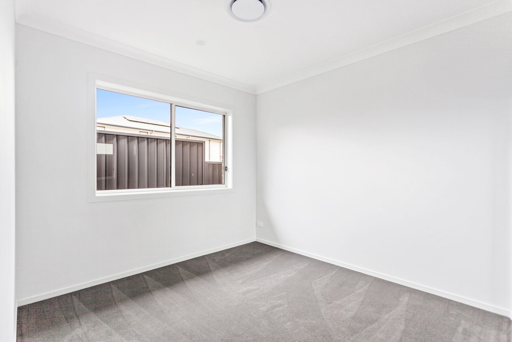 1 Voltimand Pl, Rosemeadow NSW 2560, Rosemeadow - Thumbnail 6