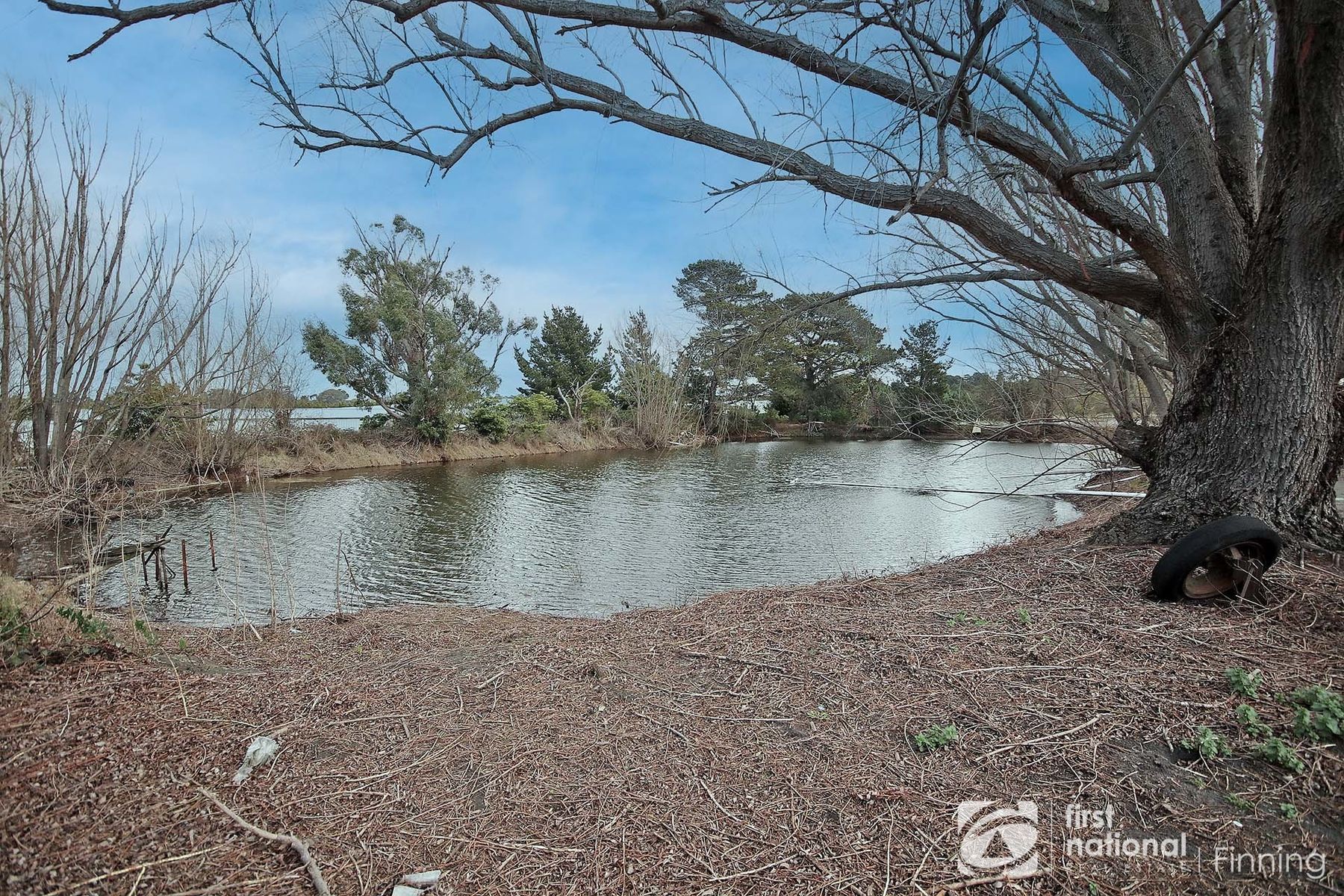 85 Devon Road, Devon Meadows VIC 3977, Devon Meadows - Thumbnail 3
