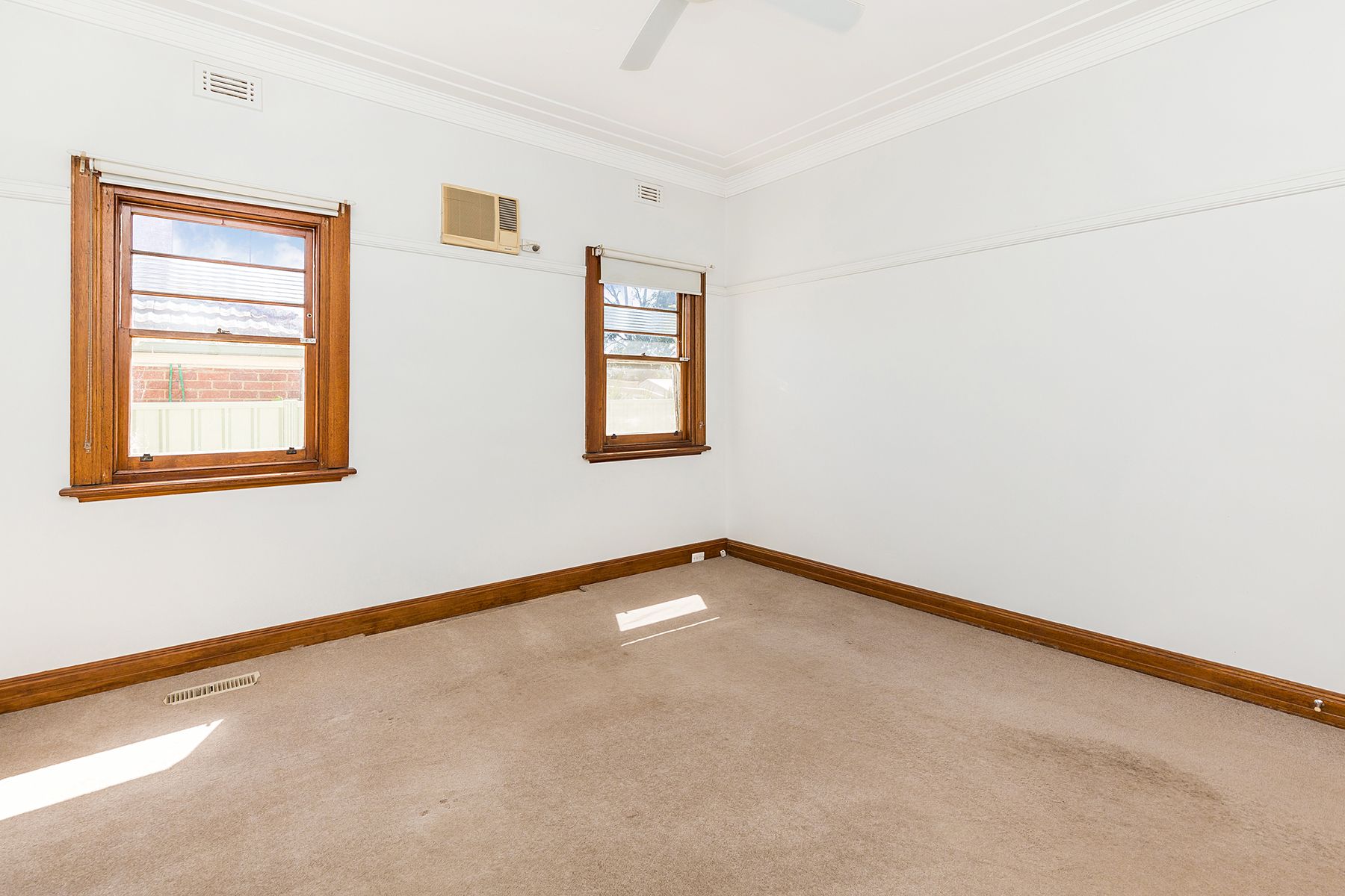 6 Patrick Street, Kennington VIC 3550, Kennington - Thumbnail 3