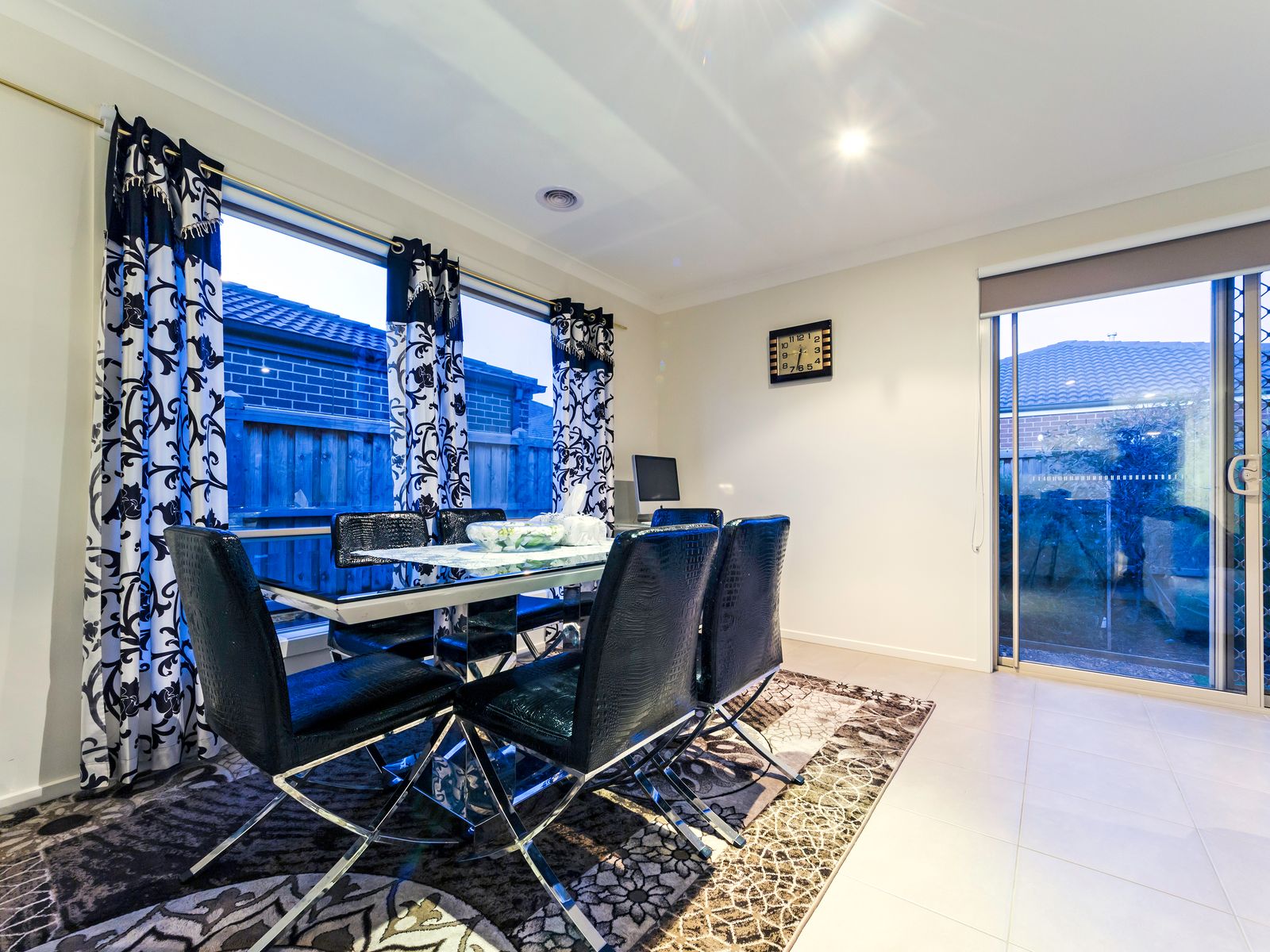 9 Plume Place, Point Cook VIC 3030, Point Cook - Thumbnail 5