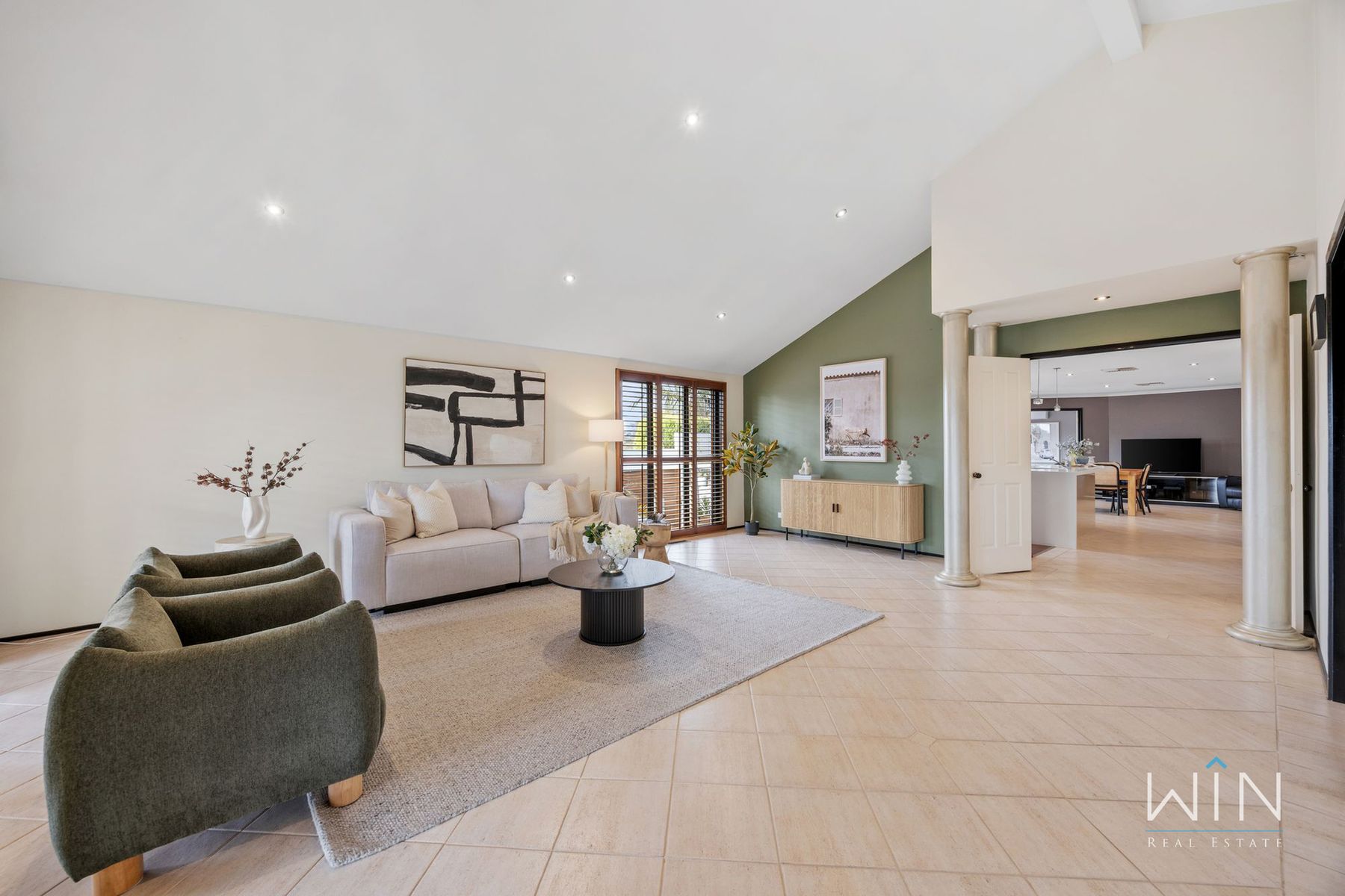 21 Blanton Drive, Mulgrave, VIC 3170, Mulgrave - Thumbnail 3
