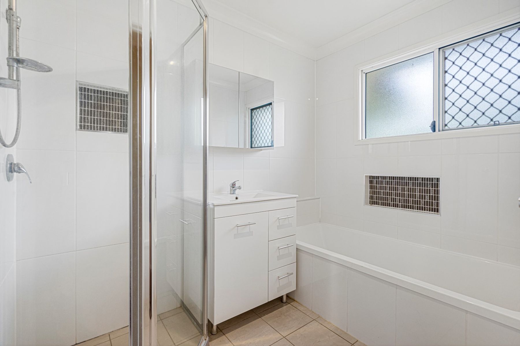 23 Kynance Street, Leichhardt QLD 4305, Leichhardt - Thumbnail 4