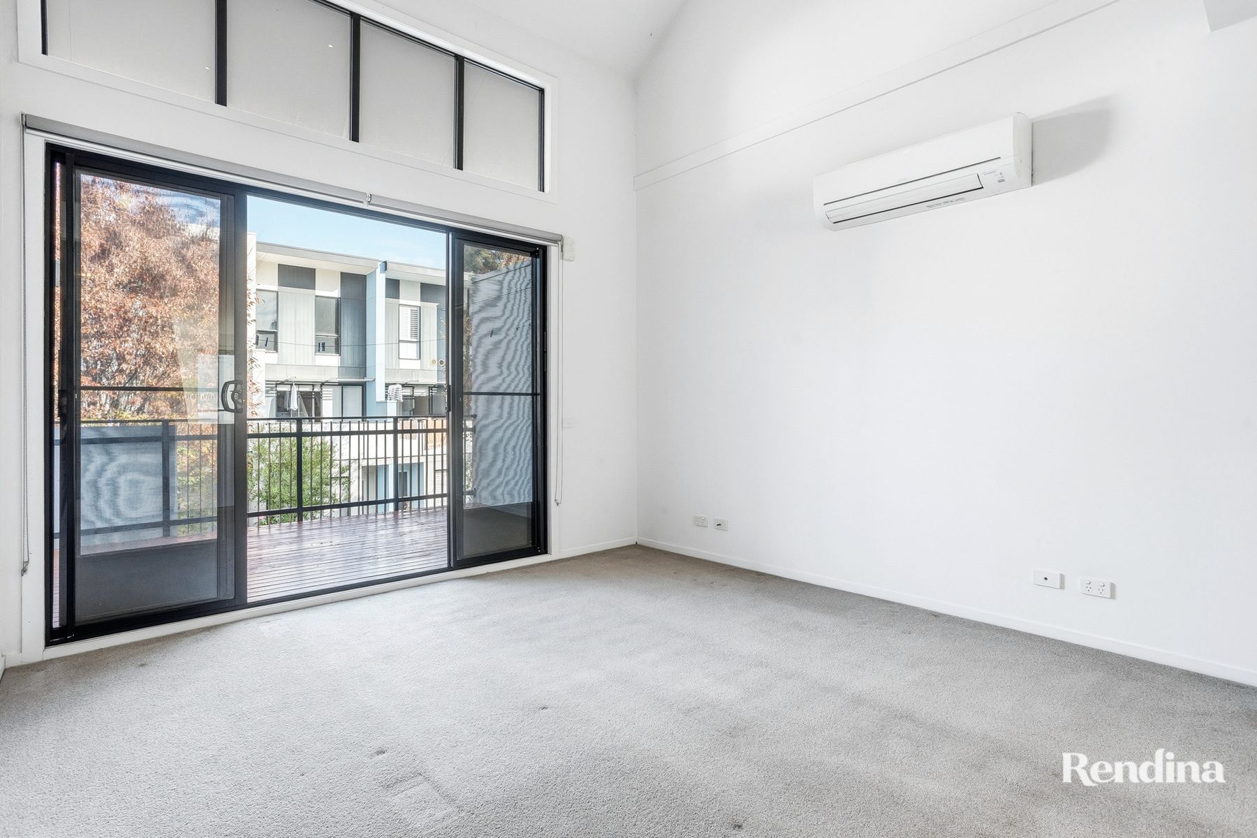 20 Wilson Mews, North Melbourne - Thumbnail 2