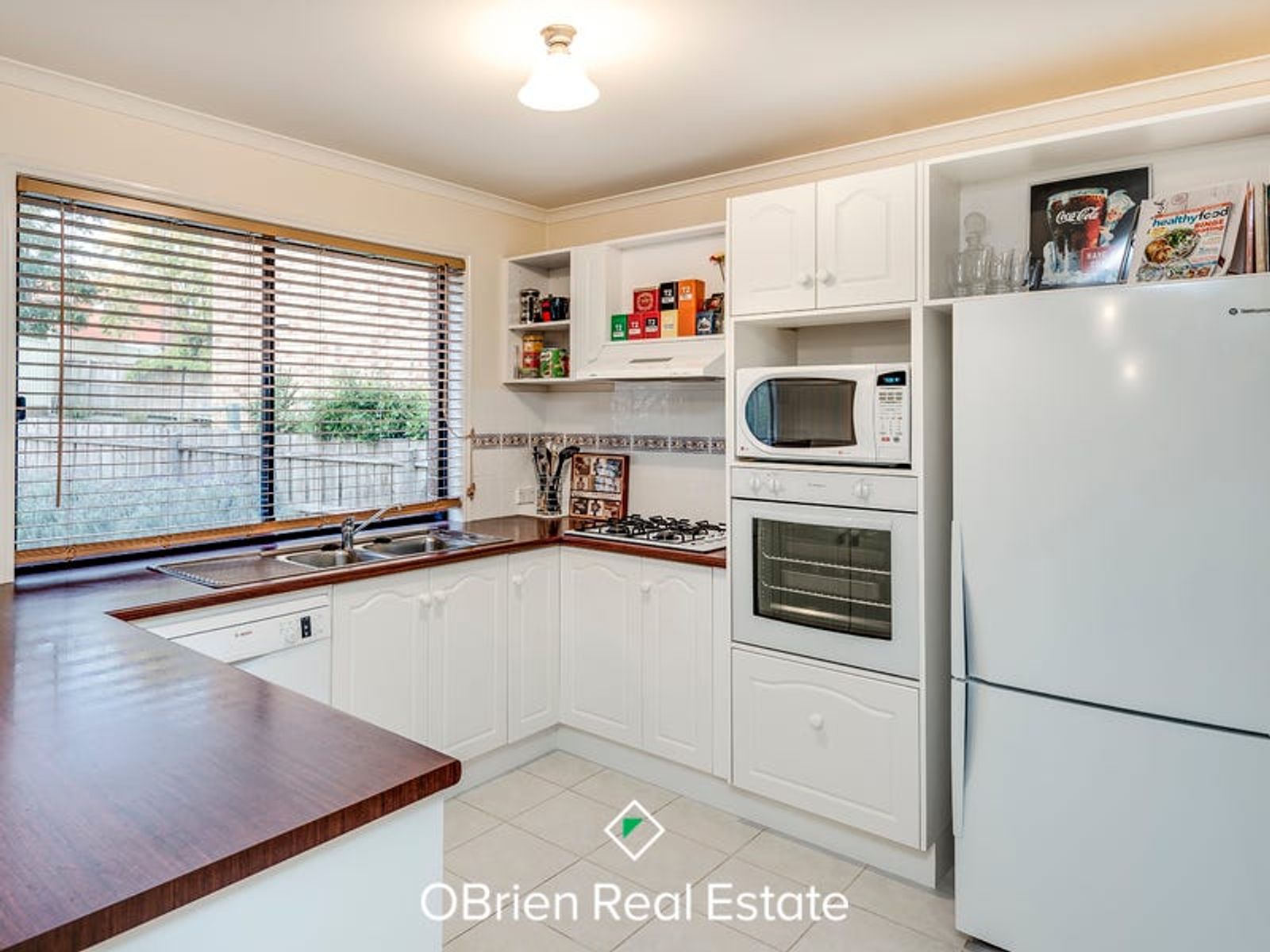 56 Springfield Drive, Narre Warren, VIC 3805, Narre Warren - Thumbnail 2
