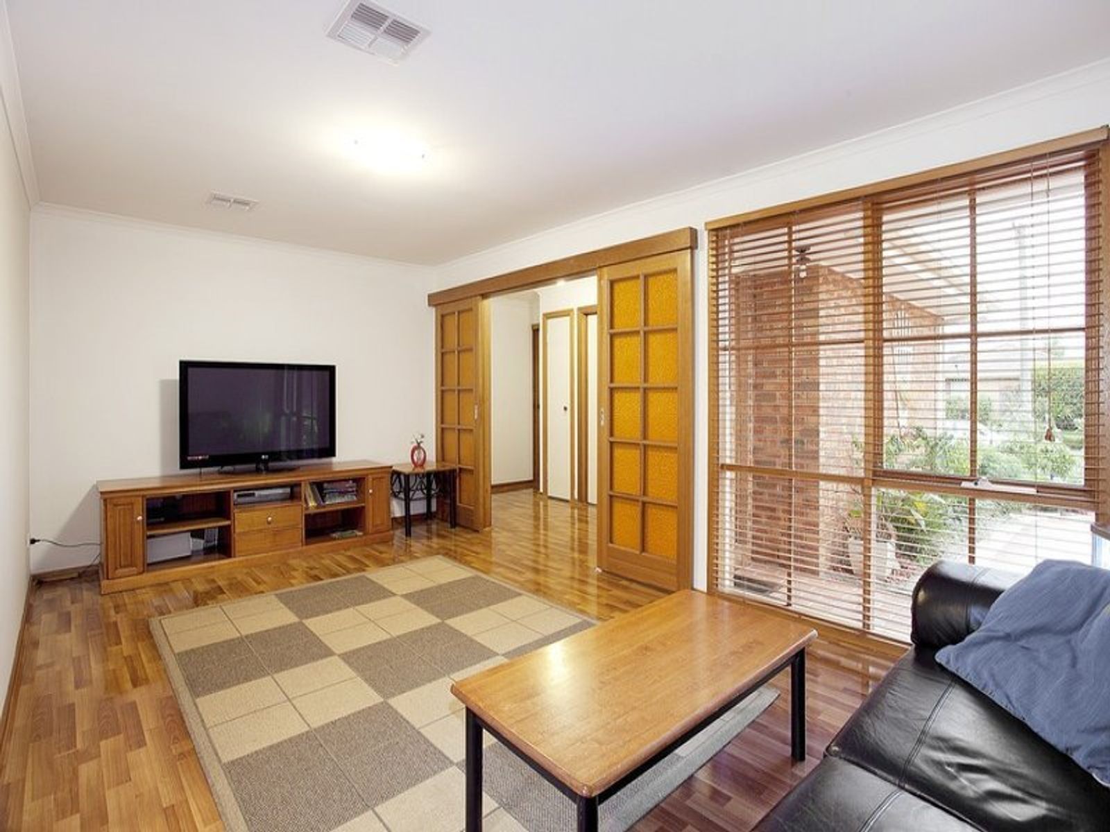 10 Trawalla Street, Aspendale Gardens, VIC 3195, Aspendale Gardens - Thumbnail 2