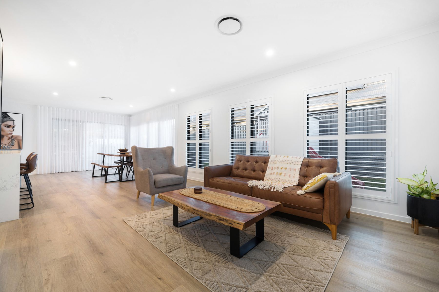 4 Looby Crescent, Pimpama QLD 4209, Pimpama - Thumbnail 4