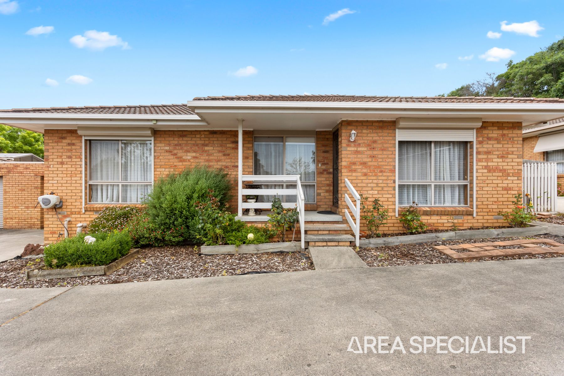 2/17 Queen Street, Korumburra, VIC 3950, Korumburra - Thumbnail 2