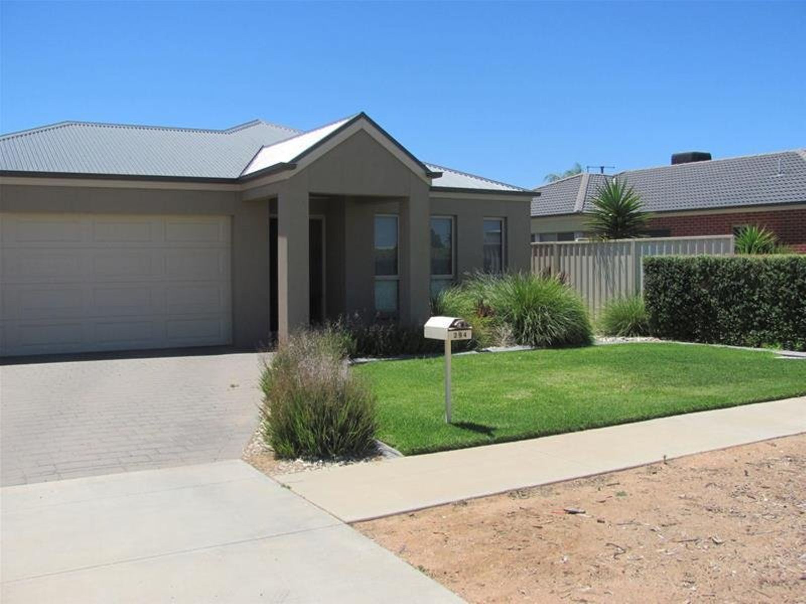 294 Sixteenth Street, Mildura VIC 3500 - Image 1