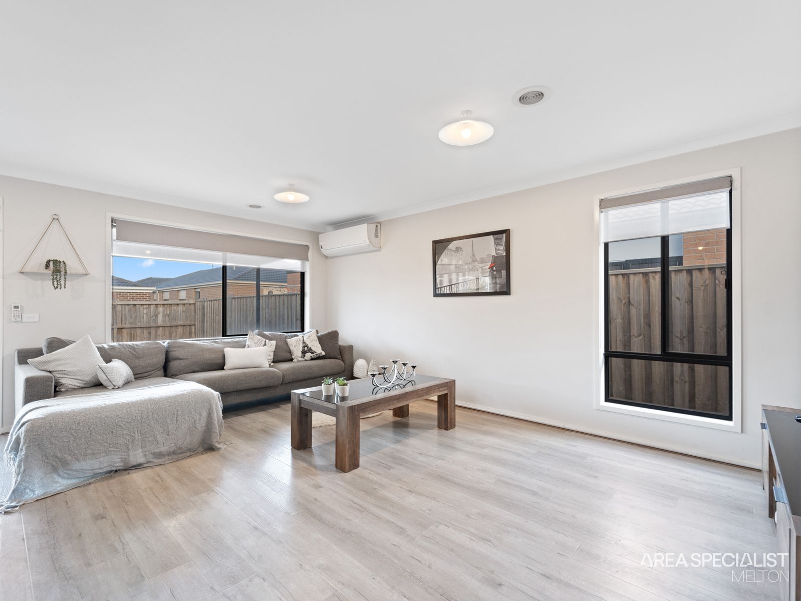 14 Augus Drive, Thornhill Park, VIC 3335, Thornhill Park - Thumbnail 6