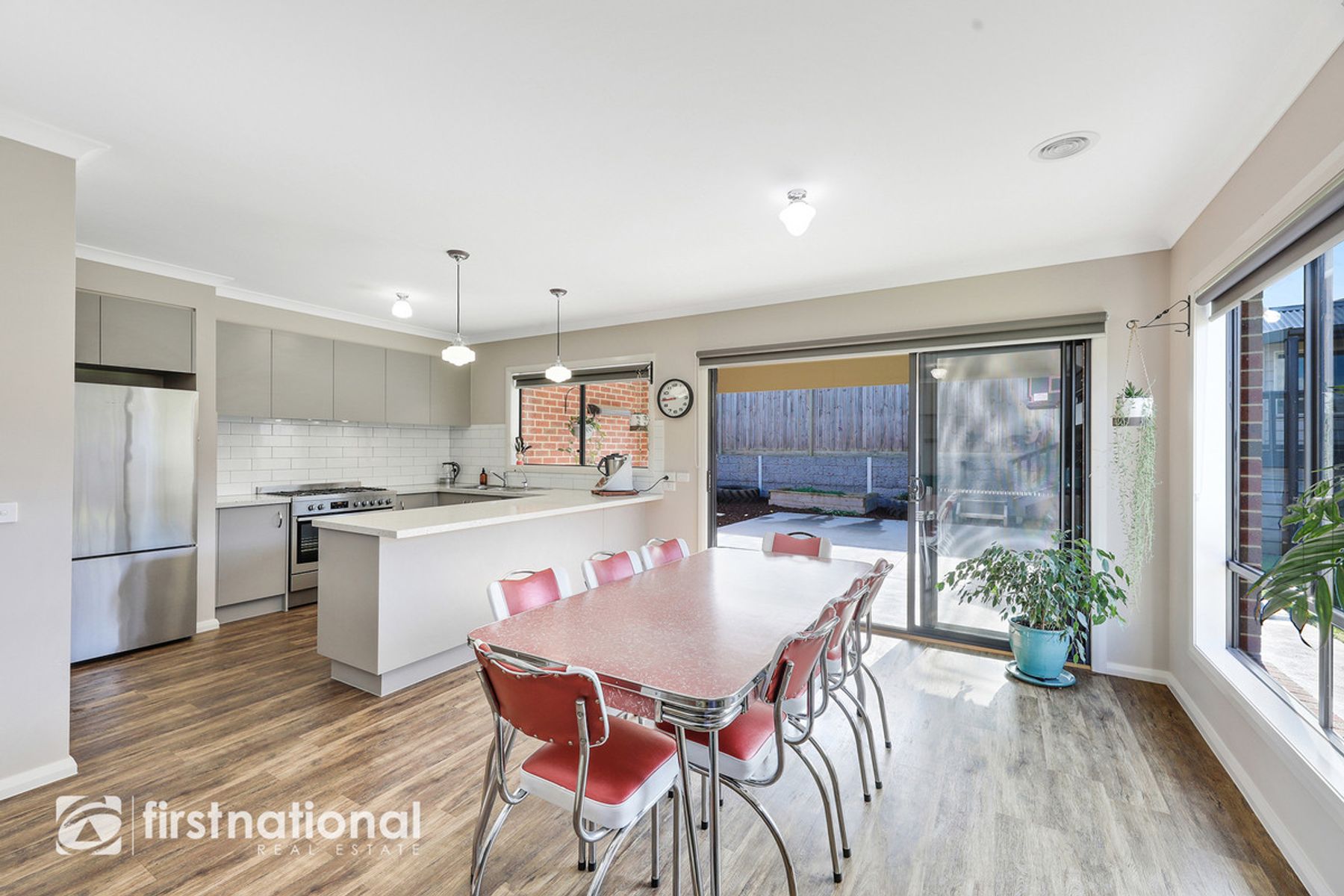 4 Redleaf Aveue, Warragul, VIC 3820, Warragul - Thumbnail 3