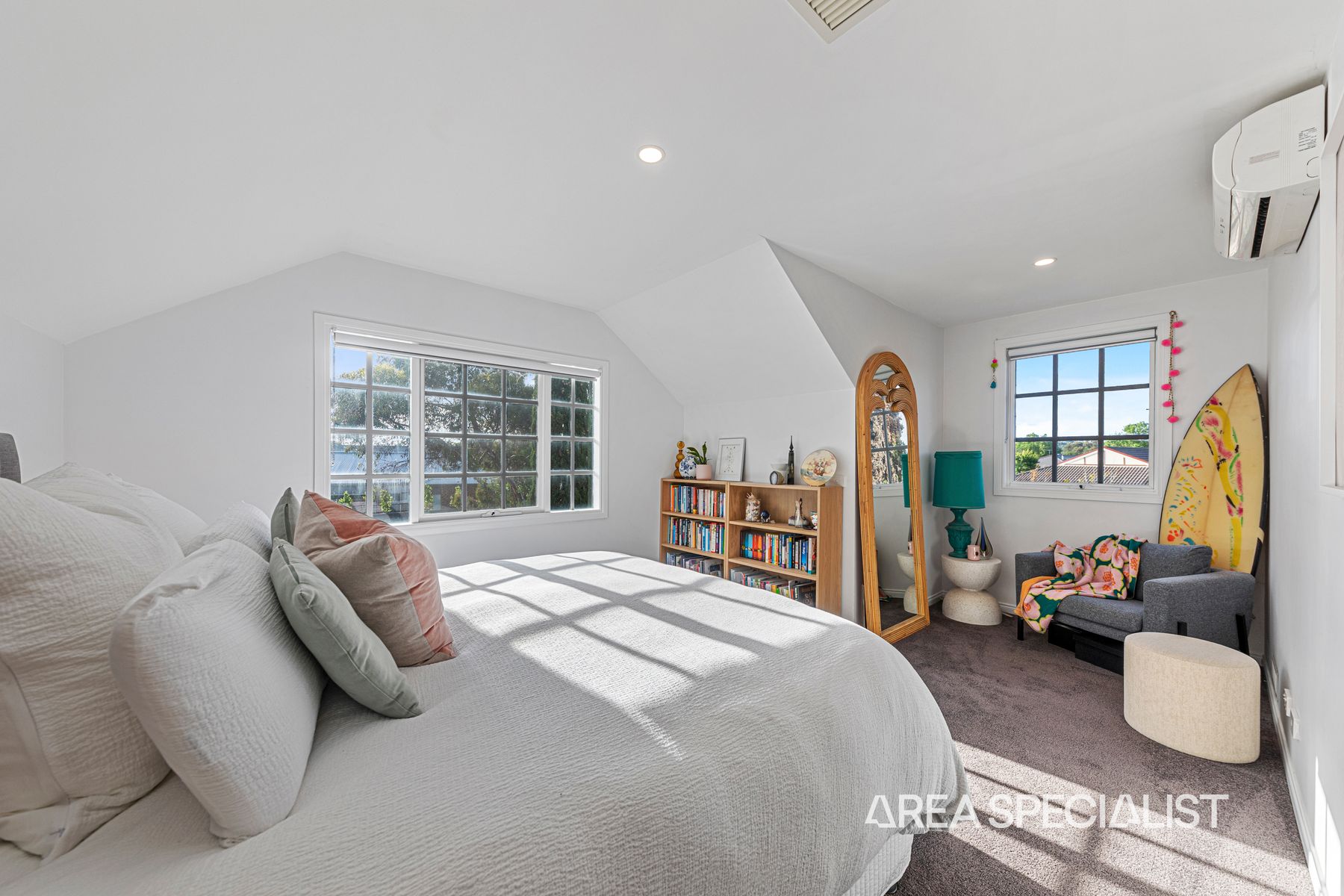 1 Riddell Grove, Pakenham, VIC 3810, Pakenham - Thumbnail 5