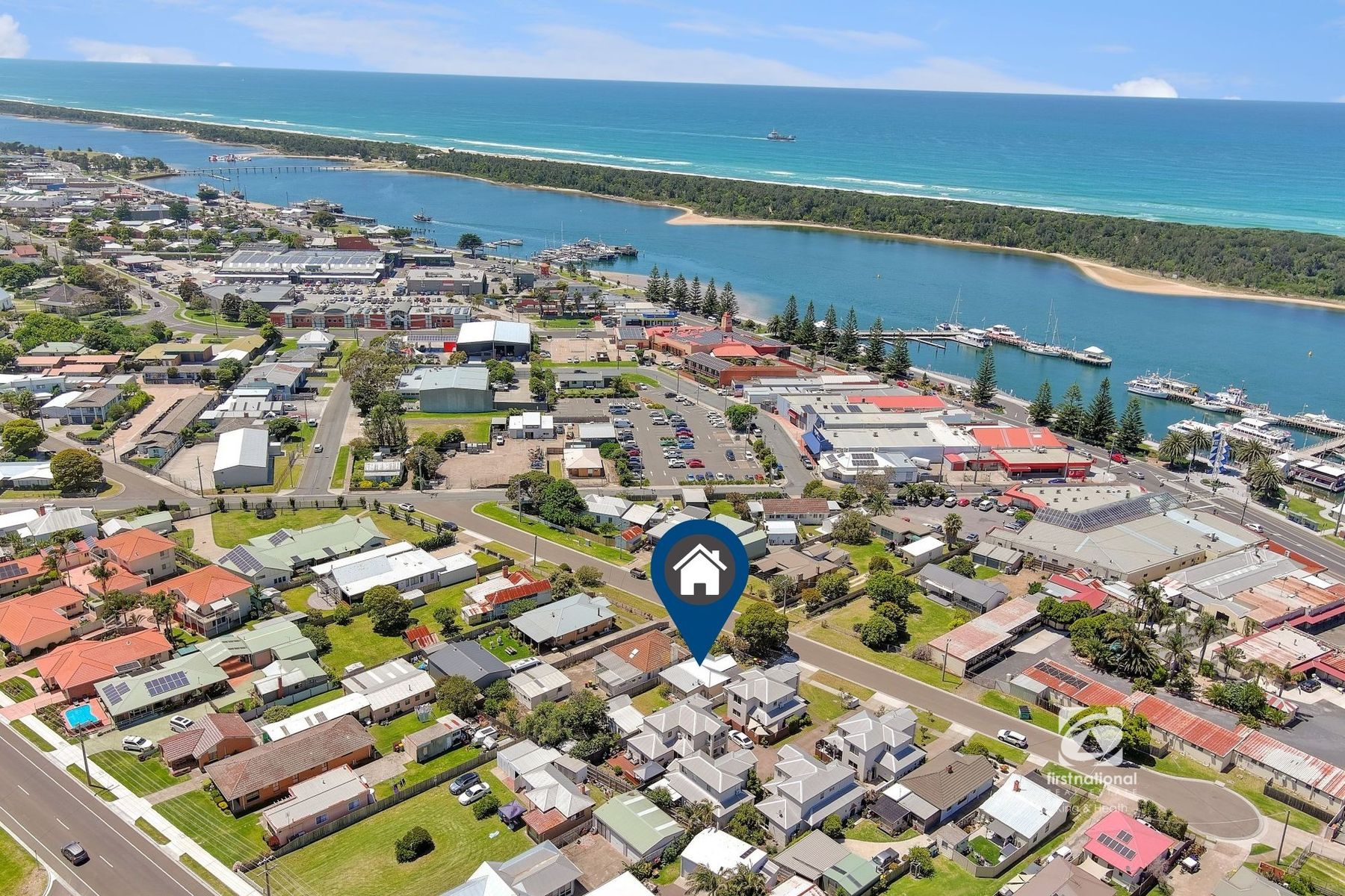 42 Annecy Boulevard, Lakes Entrance - Thumbnail 2