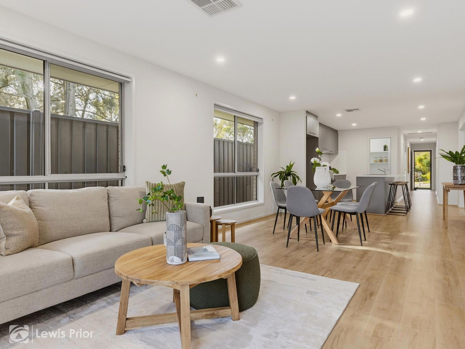 14 Simeon Crescent, Morphett Vale SA 5162, Morphett Vale - Image 1