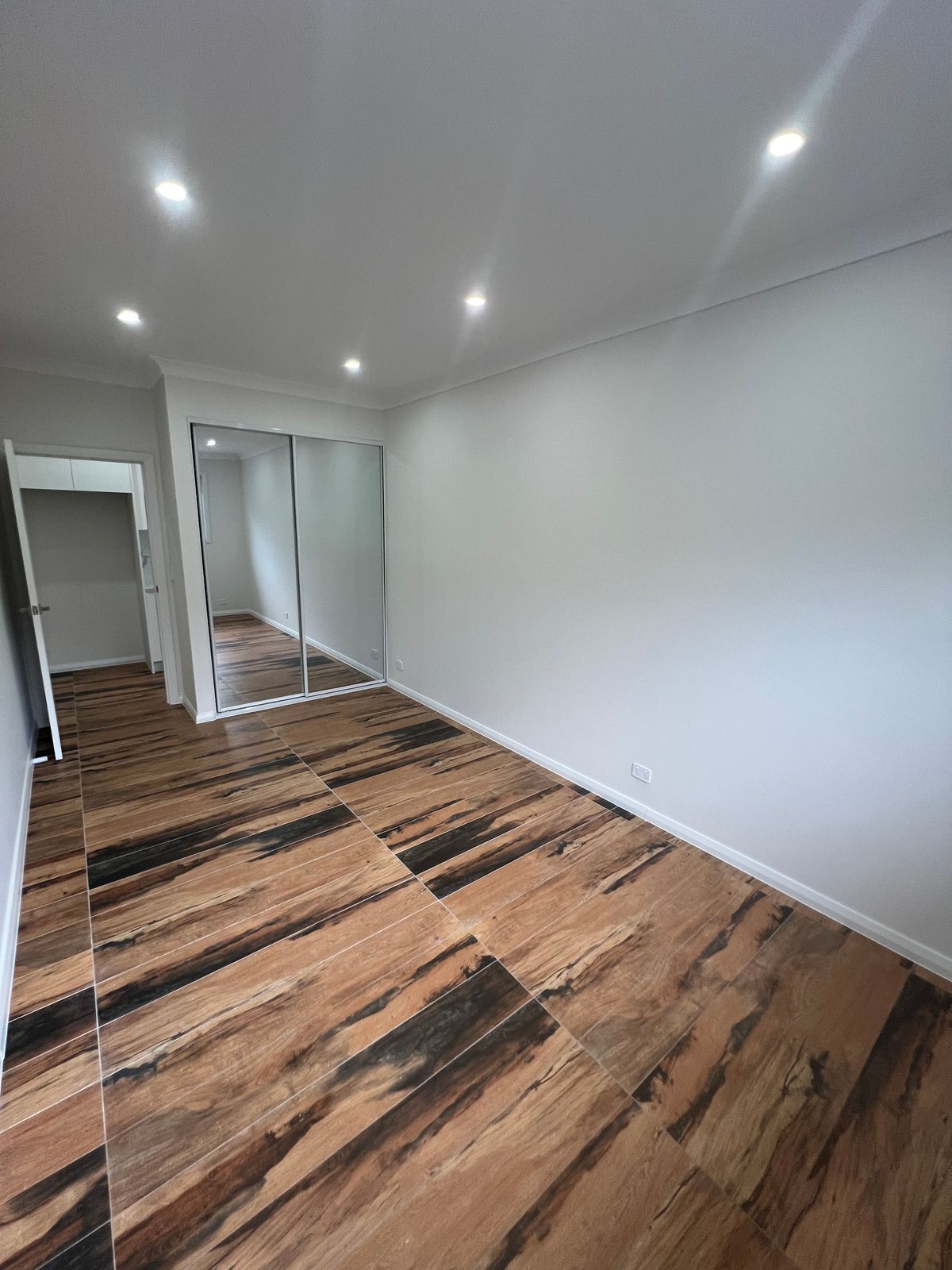 8A Barooga Avenue, Bradbury NSW 2560, Bradbury - Thumbnail 5