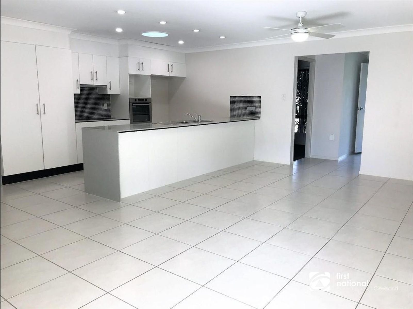 25 Liner Street, Wellington Point QLD 4160, Wellington Point - Thumbnail 2