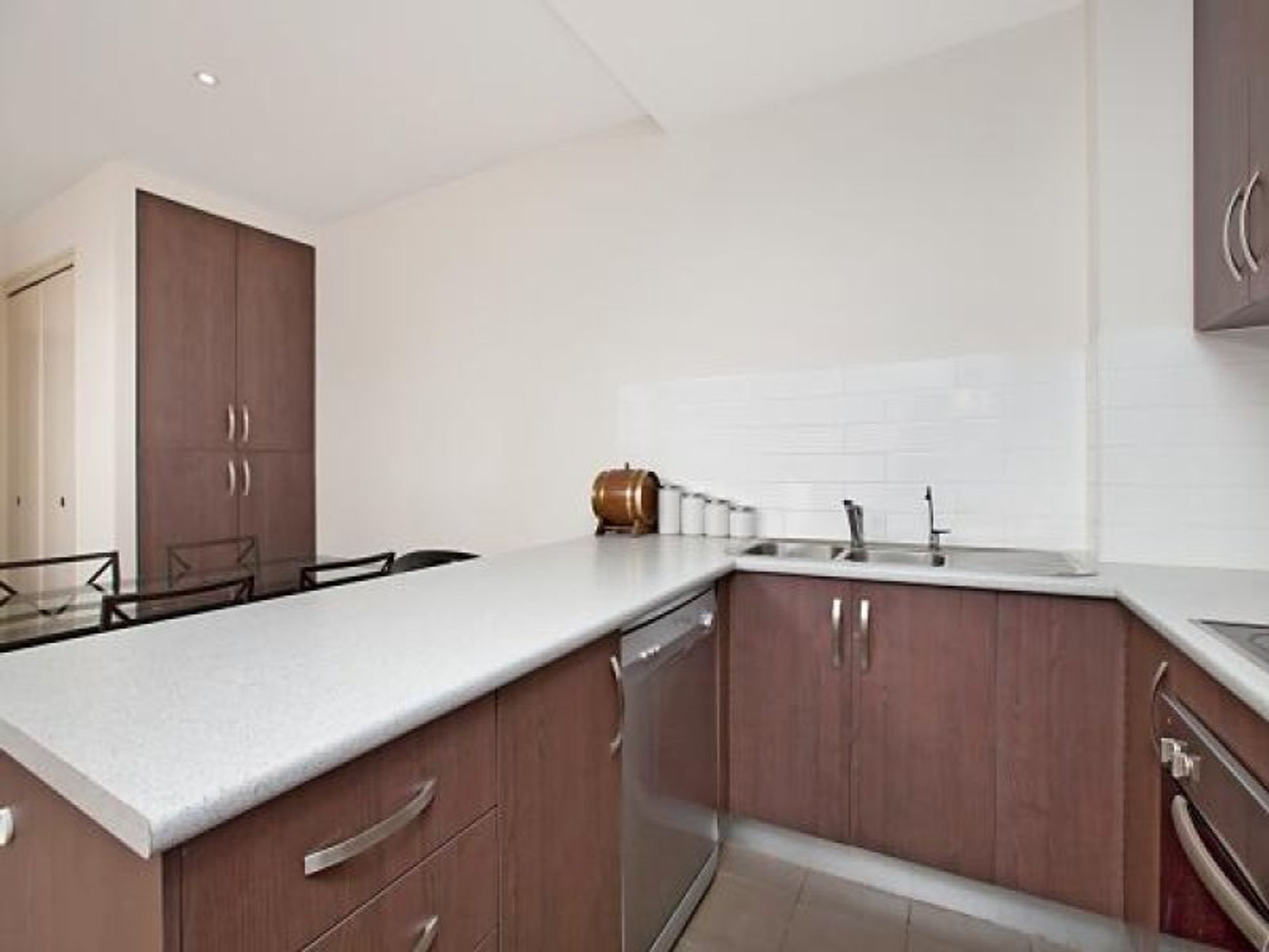 W39 18-28 Main Street, Mawson Lakes SA 5095, Mawson Lakes - Thumbnail 2