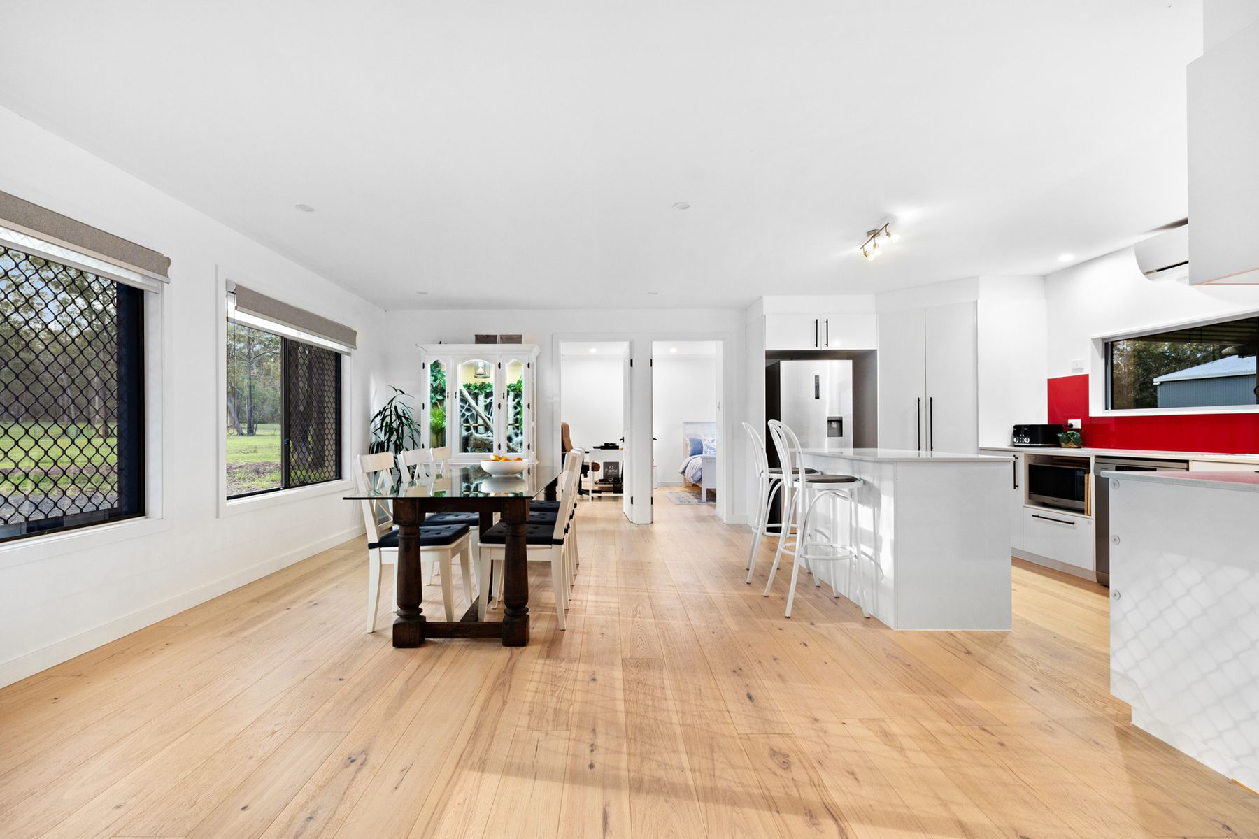 42 Janelle Court, Munruben QLD 4125, Munruben - Thumbnail 4