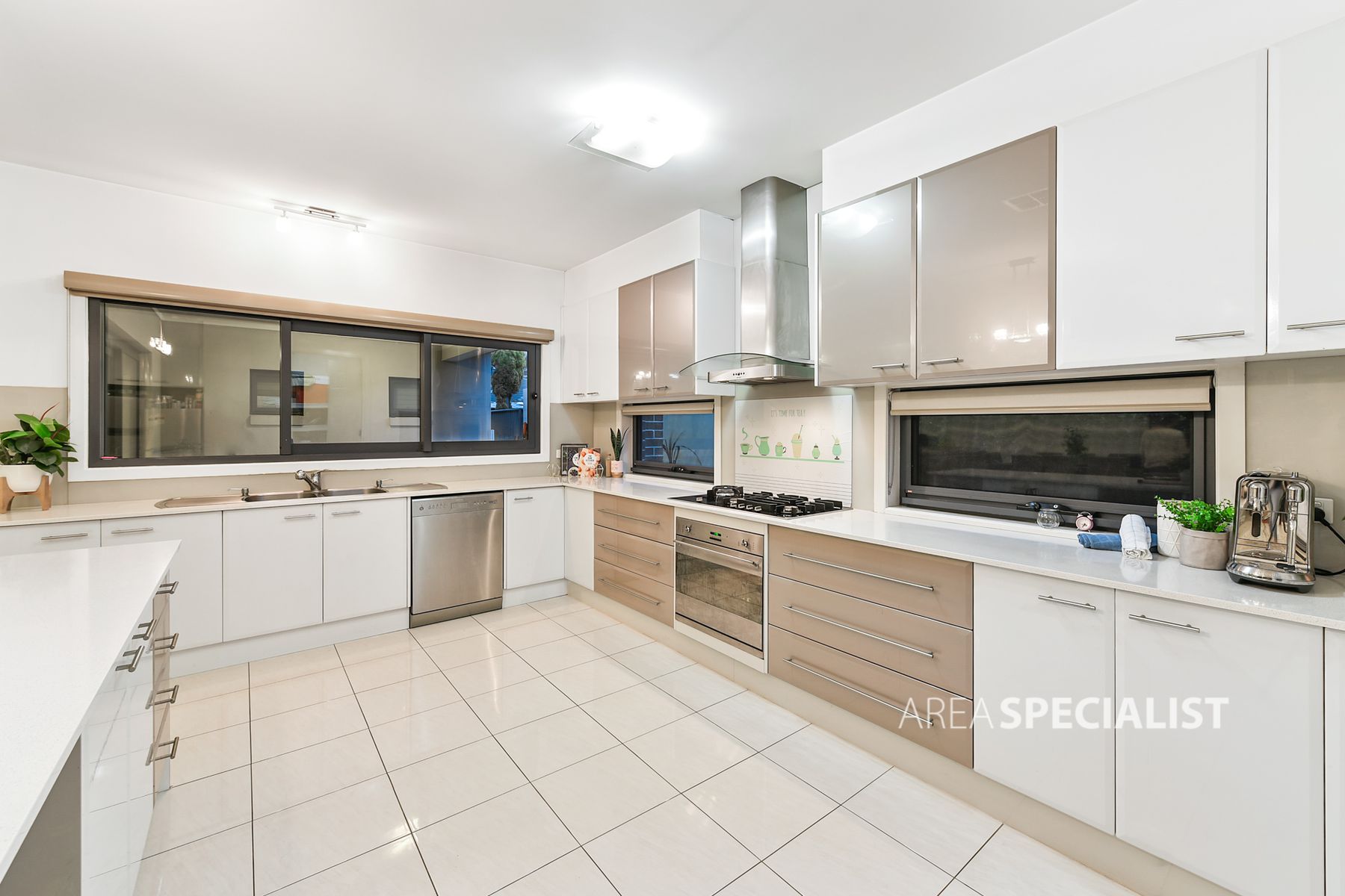 13 Longview Road, Keysborough, VIC 3173, Keysborough - Thumbnail 3