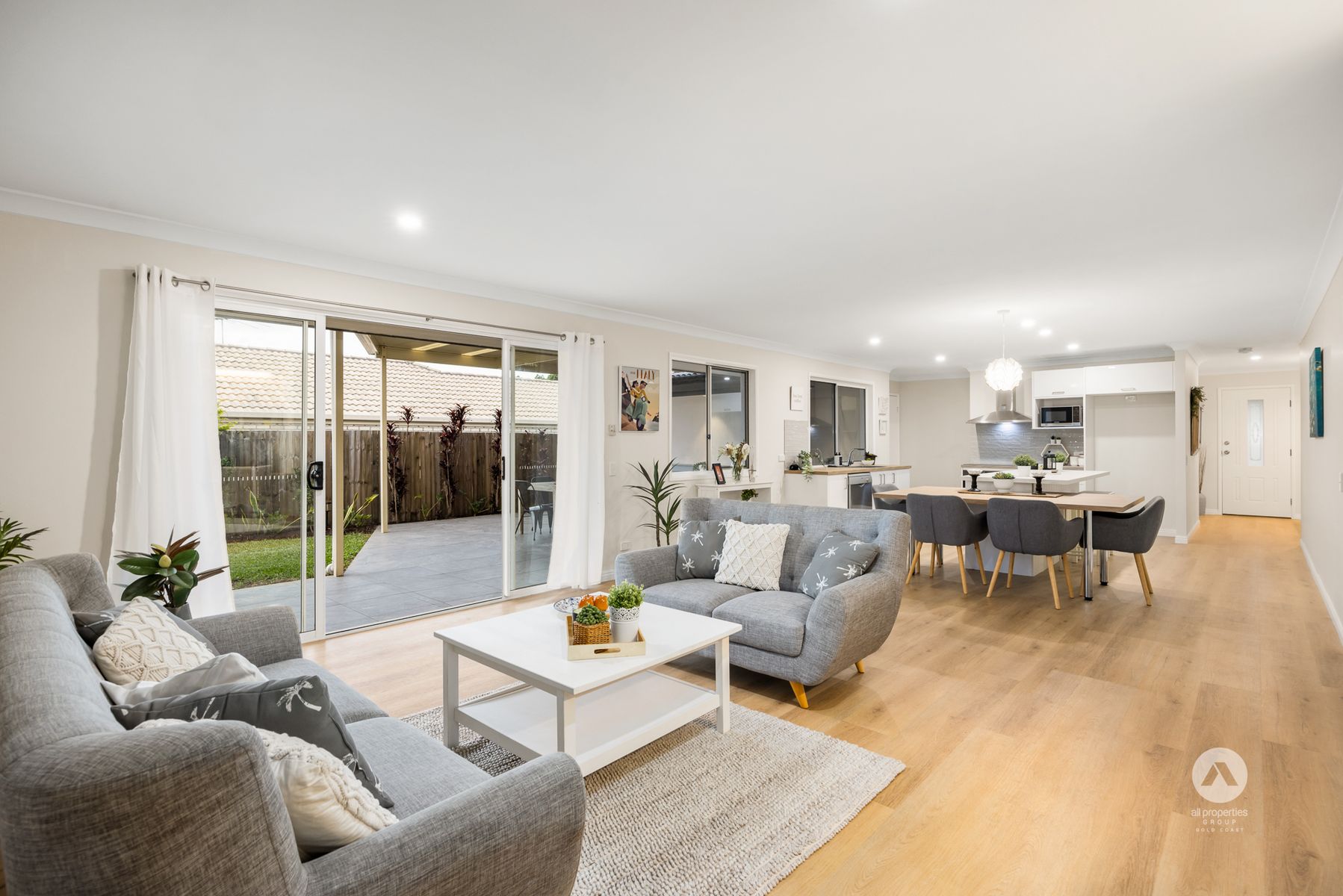 18 Mountain Spring Drive, Kendall, Kendall - Thumbnail 8