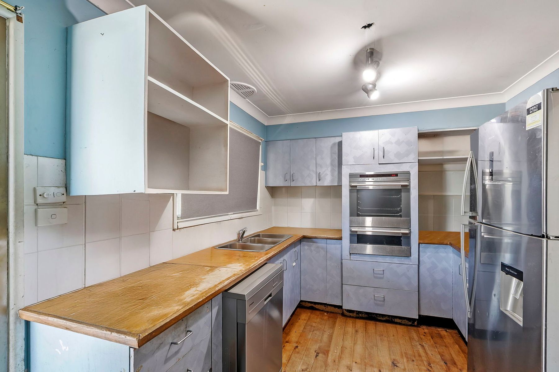 58 McKellar Boulevard, Blue Haven NSW 2262, Blue Haven - Thumbnail 2