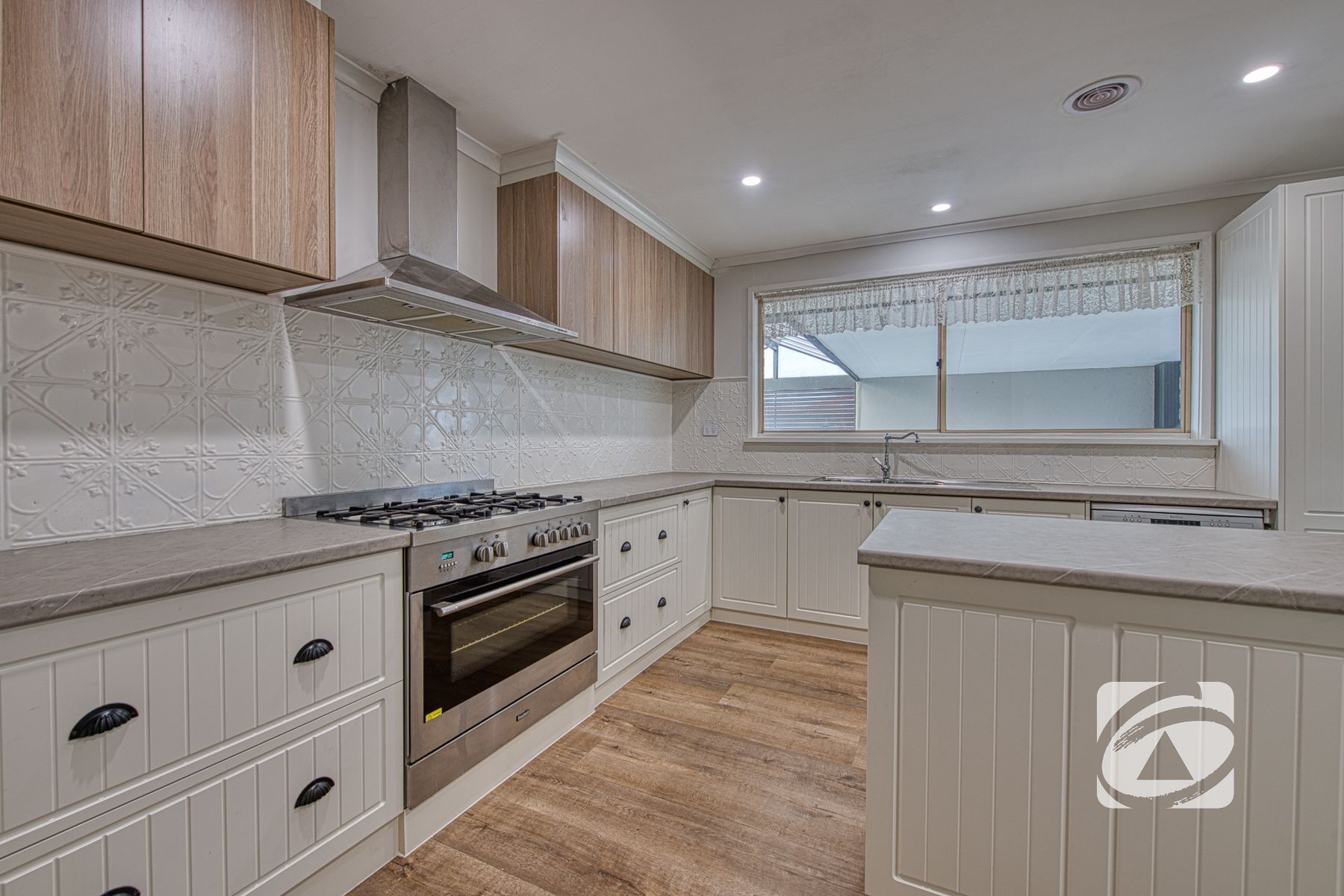 73 Eagle Drive, Pakenham VIC 3810, Pakenham - Thumbnail 3